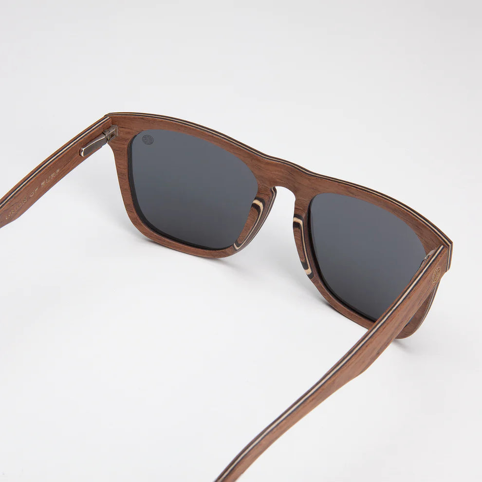 Wave Hog Brown Wood Sunglasses for Men & Women - Polarized UV Protection - Perfect for Beach, Driving & Outdoor Activities