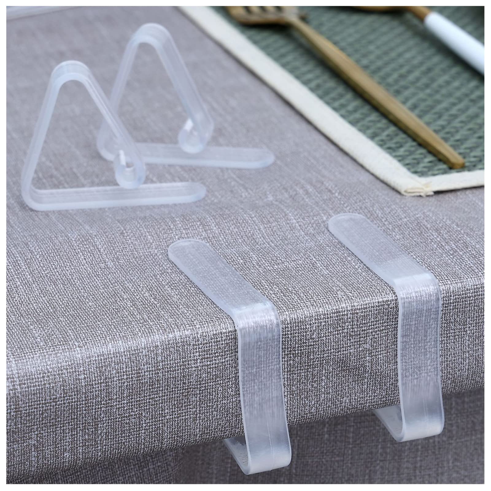 32 Pcs Clear Plastic Tablecloth Clips - Heavy Duty Table Cloth Holders for Indoor Outdoor Events, Parties, Picnics & Camping - Secure Table Cover for Windy Days & Outdoor Dining