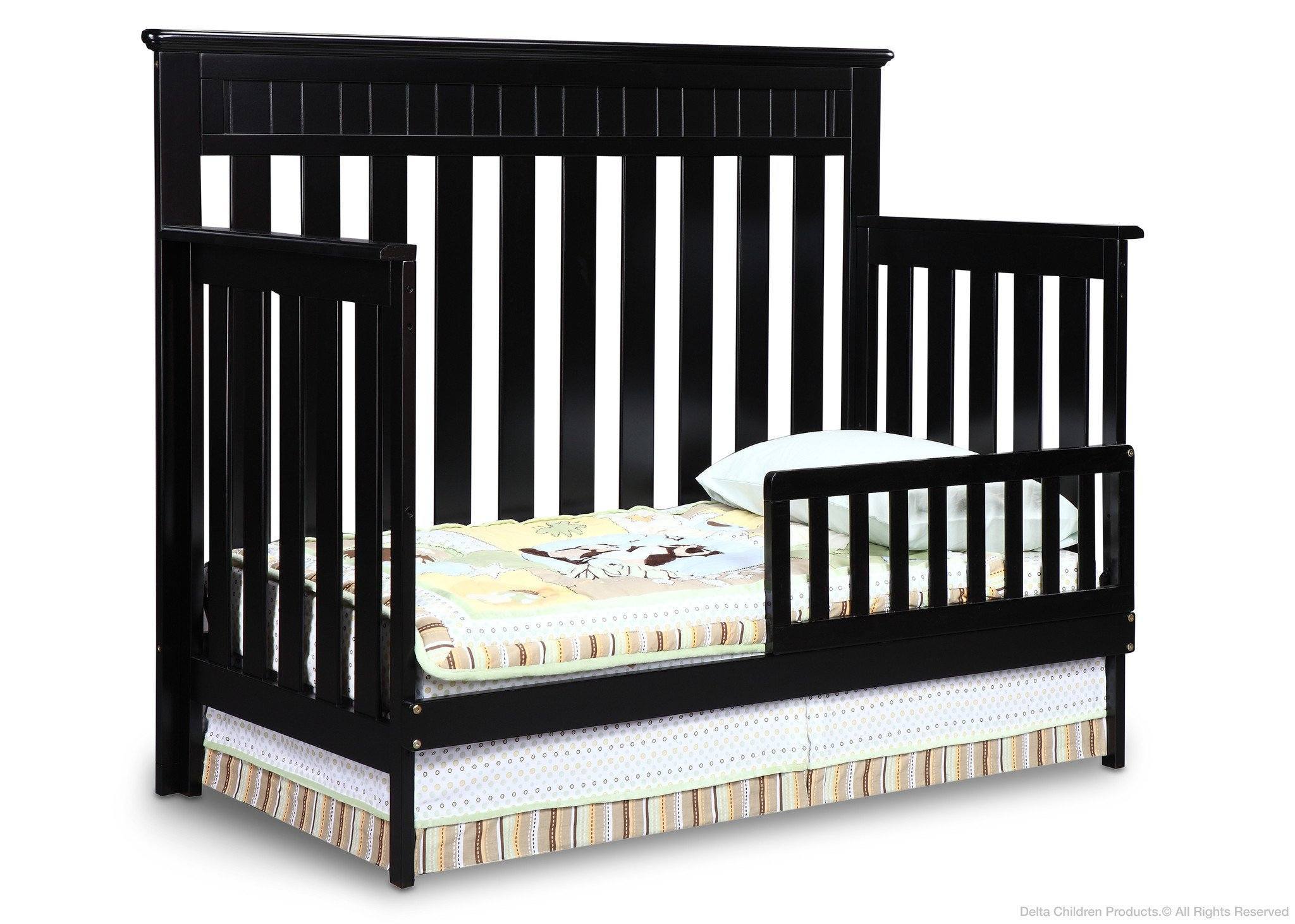 Chalet 4-in-1 Convertible Baby Crib - Adjustable Height Wooden Crib with Toddler Bed & Daybed Conversion - Perfect for Nursery, Bedroom & Small Spaces