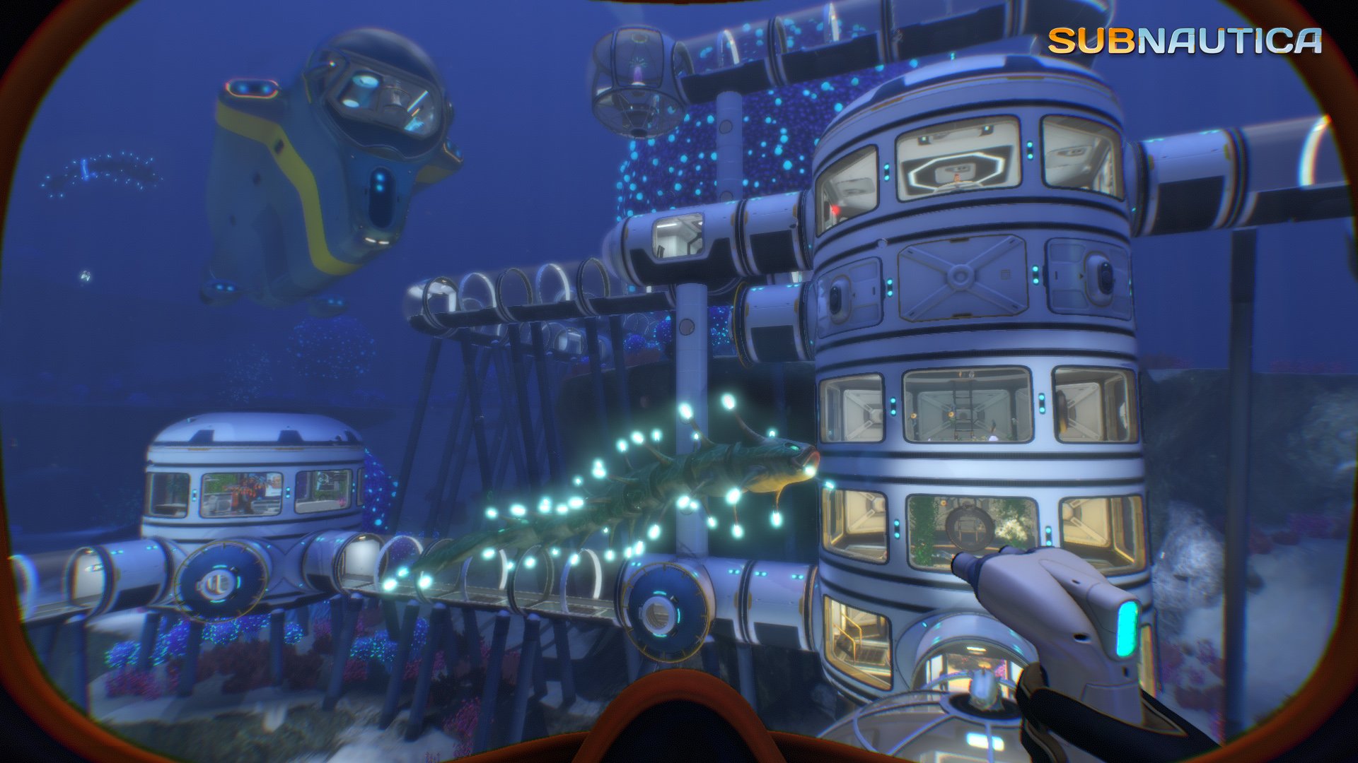 Subnautica PS4 Game - Underwater Survival Adventure for PlayStation 4 - Explore Ocean Depths & Build Bases (Great for Sci-Fi Fans & Adventure Gamers)