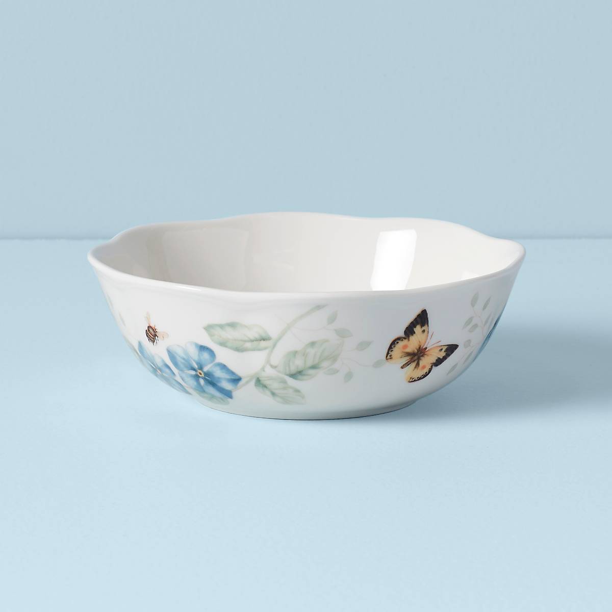 Butterfly Meadow All-Purpose Bowl - Durable Ceramic Serving Bowl for Salads, Pasta, and Snacks - Perfect for Dining, Entertaining, and Kitchen Decor