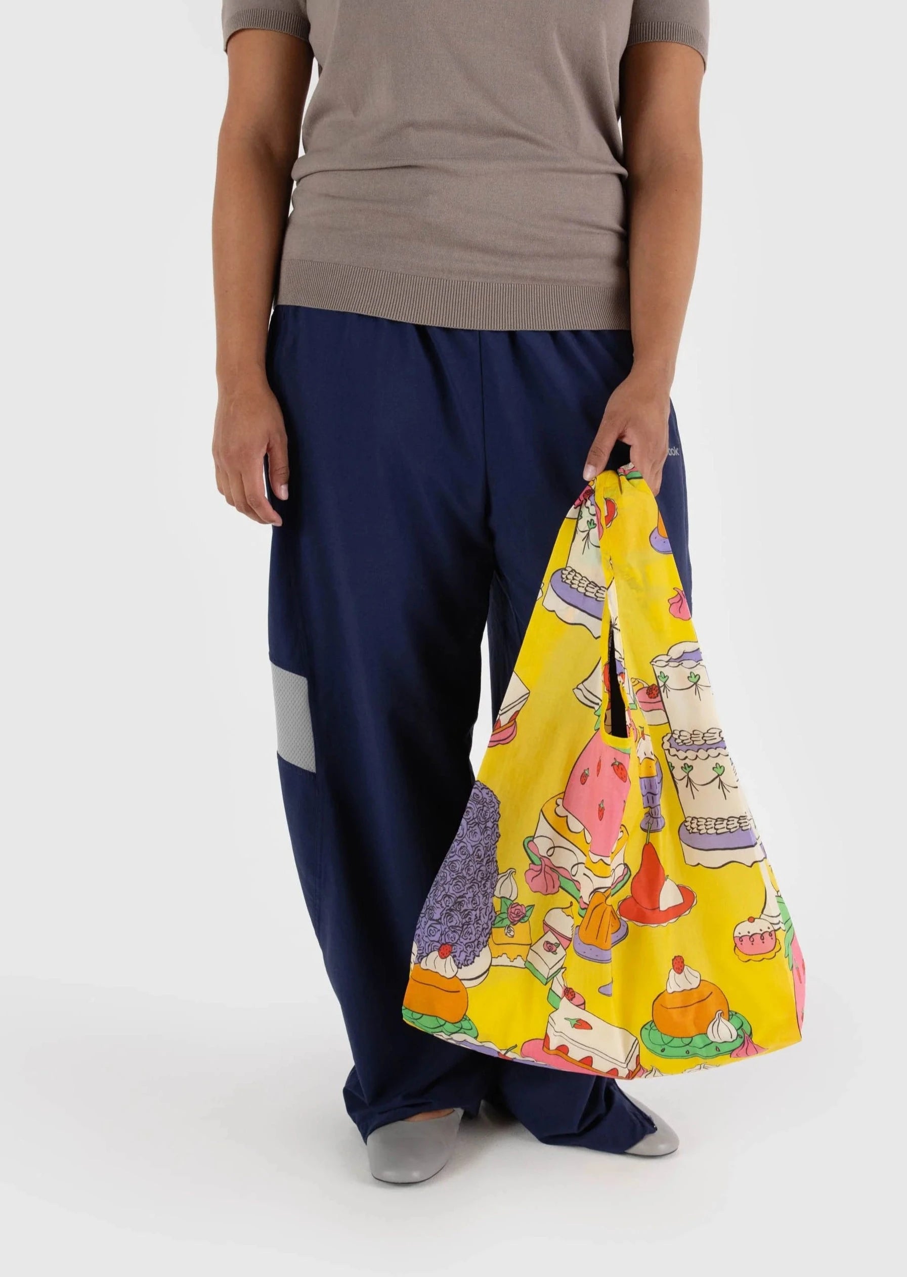 BAGGU Standard Reusable Shopping Bag - Eco-Friendly Grocery Tote for Farmers Market, Beach & Daily Use | Patisserie Collection