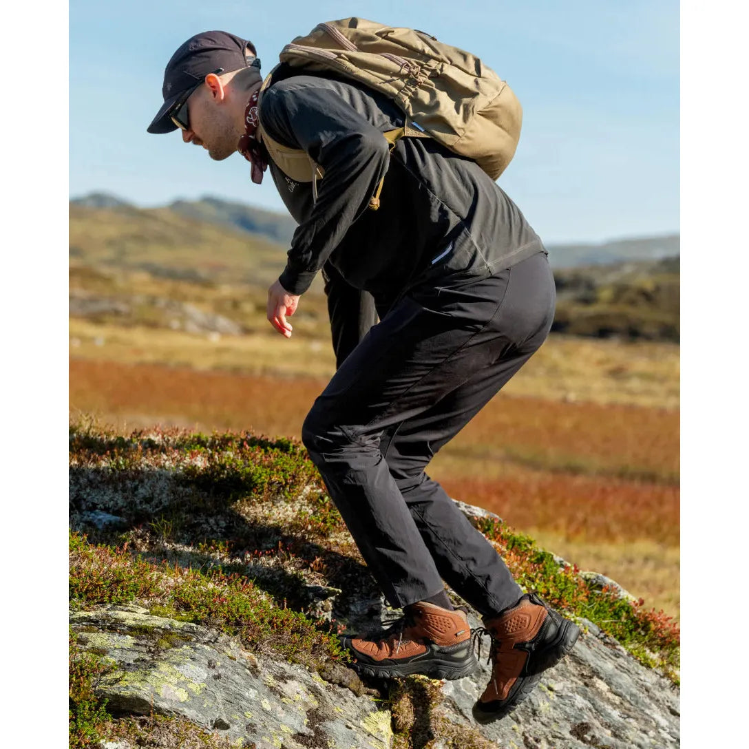 KEEN TARGHEE IV Waterproof Hiking Boots for Men - Medium & Wide Width - Durable Outdoor Trekking Shoes for Hiking, Camping & Mountain Adventures