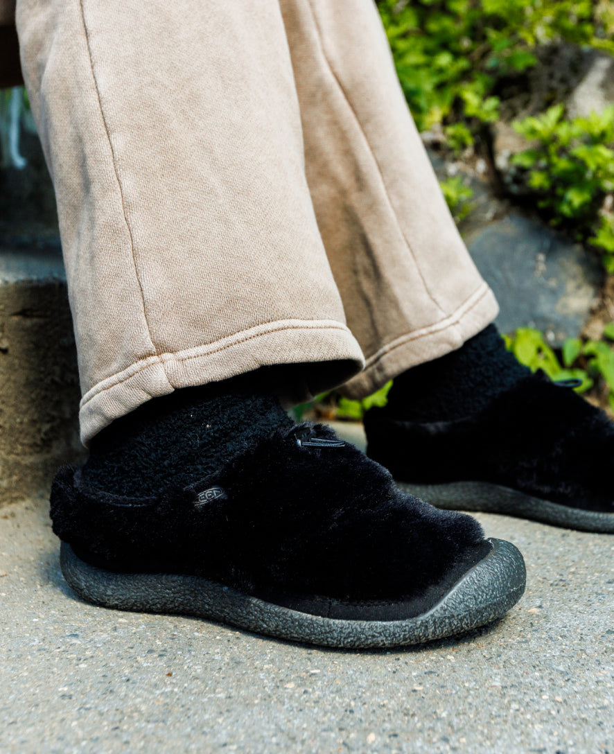 Women's Howser III Slide Sandals - Comfortable Black/Canteen Casual Slides for Women | Perfect for Beach, Pool, and Summer Outings