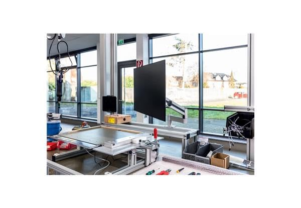 Durable Single Monitor Mount Stand with Clamp - VESA 75/100 Compatible for 21-27 Inch Screens - Height Adjustable, Rotate & Tilt Ergonomic Desk Mount - Perfect for Home Office, Gaming Setup and Workspace Organization