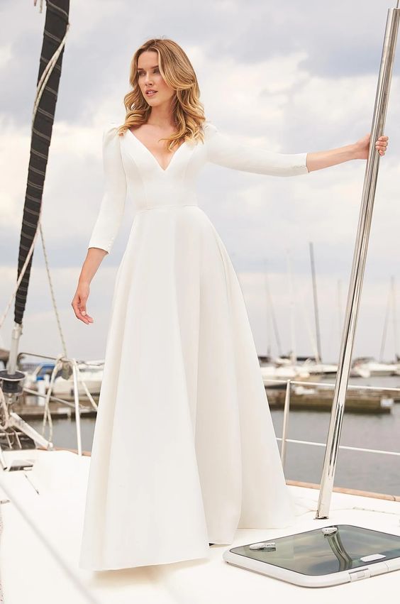 Mikaella 2381 Elegant Evening Gown for Women - Formal Prom, Wedding Guest & Special Occasion Dresses