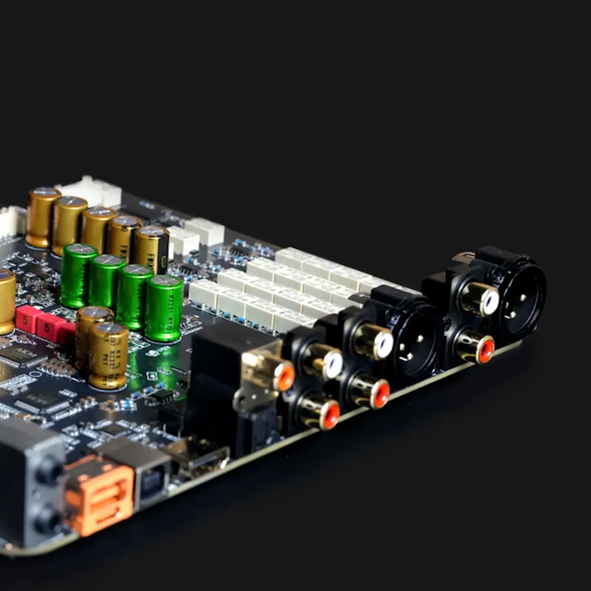 Luxsin X9 High-Performance Desktop DAC & Headphone Amplifier with PreAMP - Perfect for Audiophiles, Home Studios, and Gaming Setups