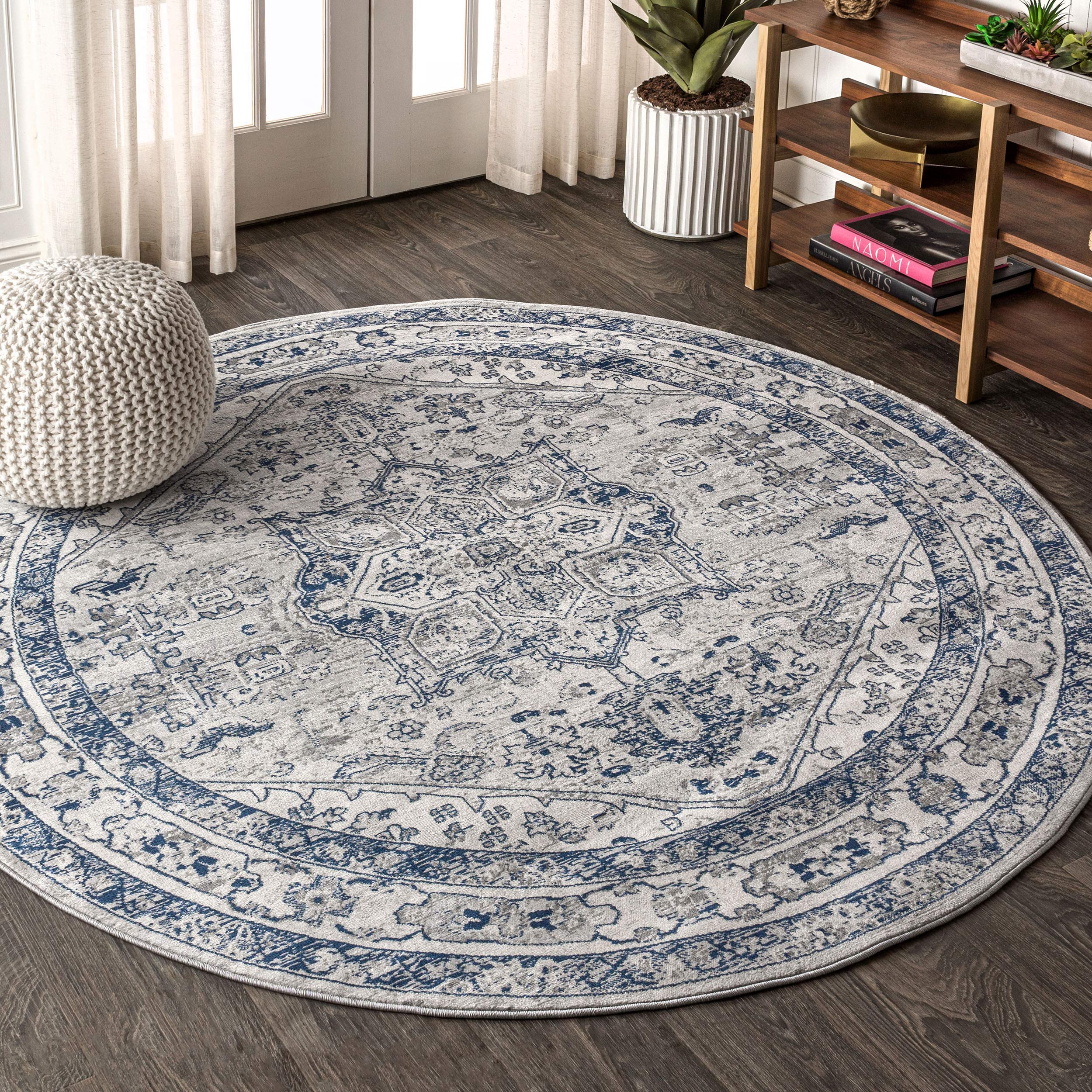 JONATHAN Y MDP106B-5R 5' Round Modern Vintage Medallion Area Rug - Non-Shedding Easy-Clean Traditional Indoor Rug in Light Grey/Navy for Bedroom, Living Room & Kitchen Decor