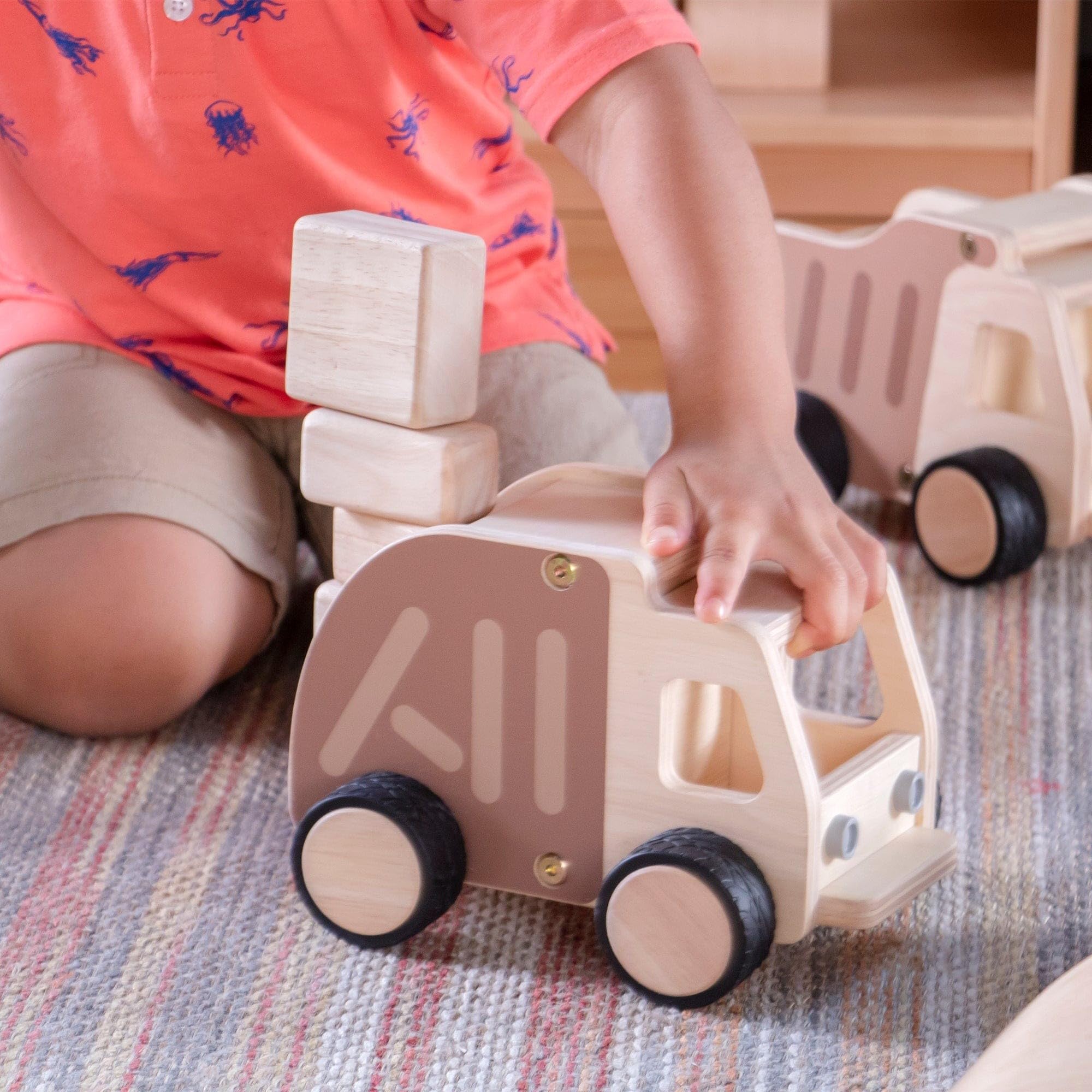 Guidecraft Wooden Garbage Truck Toy - Educational Vehicle Play Set for Kids | STEM Learning, Pretend Play & Early Childhood Development | Perfect for Classroom, Daycare & Home Playtime