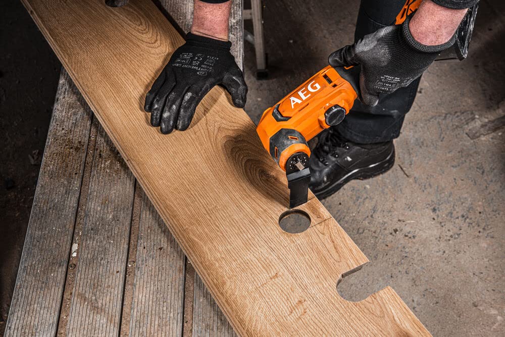 AEG Cordless Multi-Tool - 6-Speed Variable, SoftGrip Handle, Pro18V Battery - Cutting, Sanding, Polishing, Sawing, Milling, Scraping - Perfect for DIY Projects, Home Renovation & Woodworking