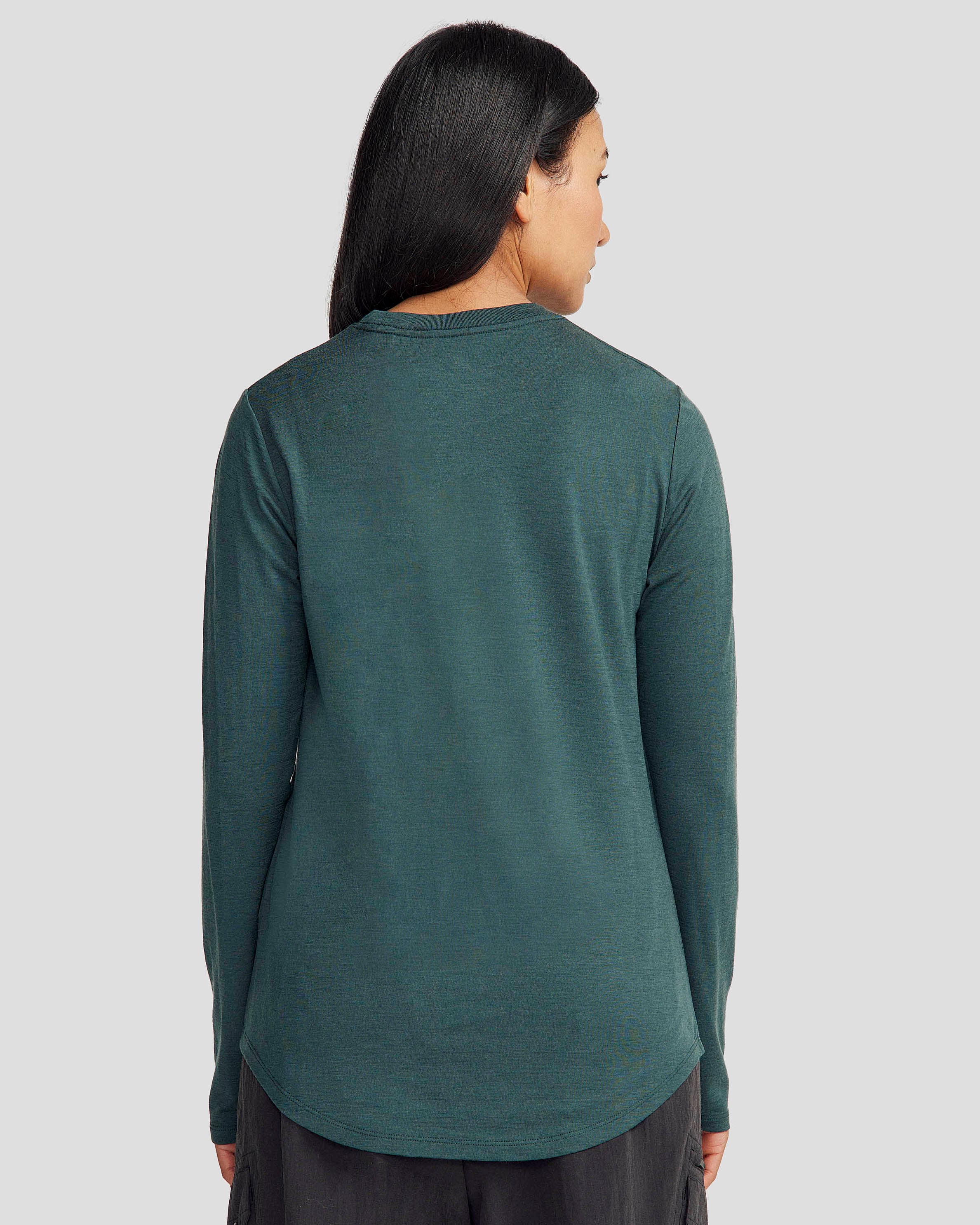 100% Merino Wool Long Sleeve Crew Neck Top for Women - Soft & Warm Winter Base Layer - Perfect for Hiking, Travel & Cold Weather Activities (Deep Forest)