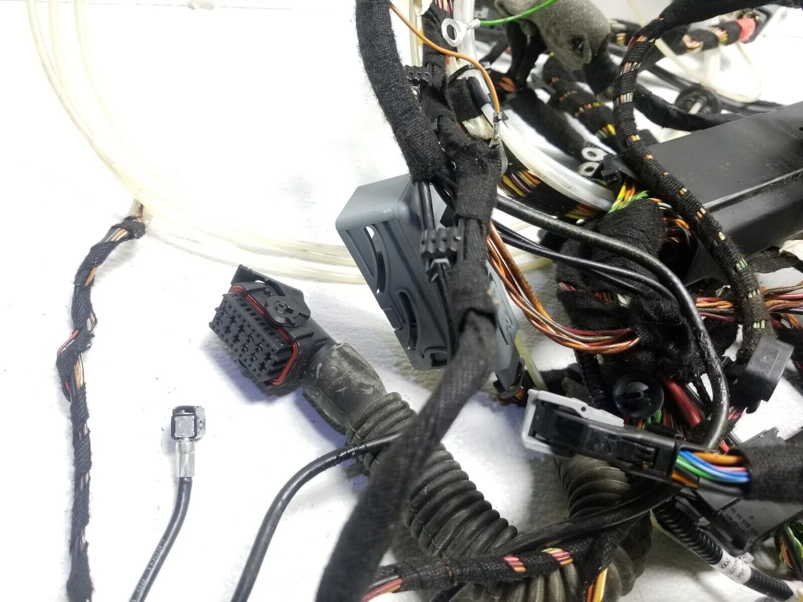 2006-2011 Mercedes ML500 OEM Interior Wire Harness - Compatible with ML350 ML550 - Perfect for Car Electrical Repairs & Upgrades