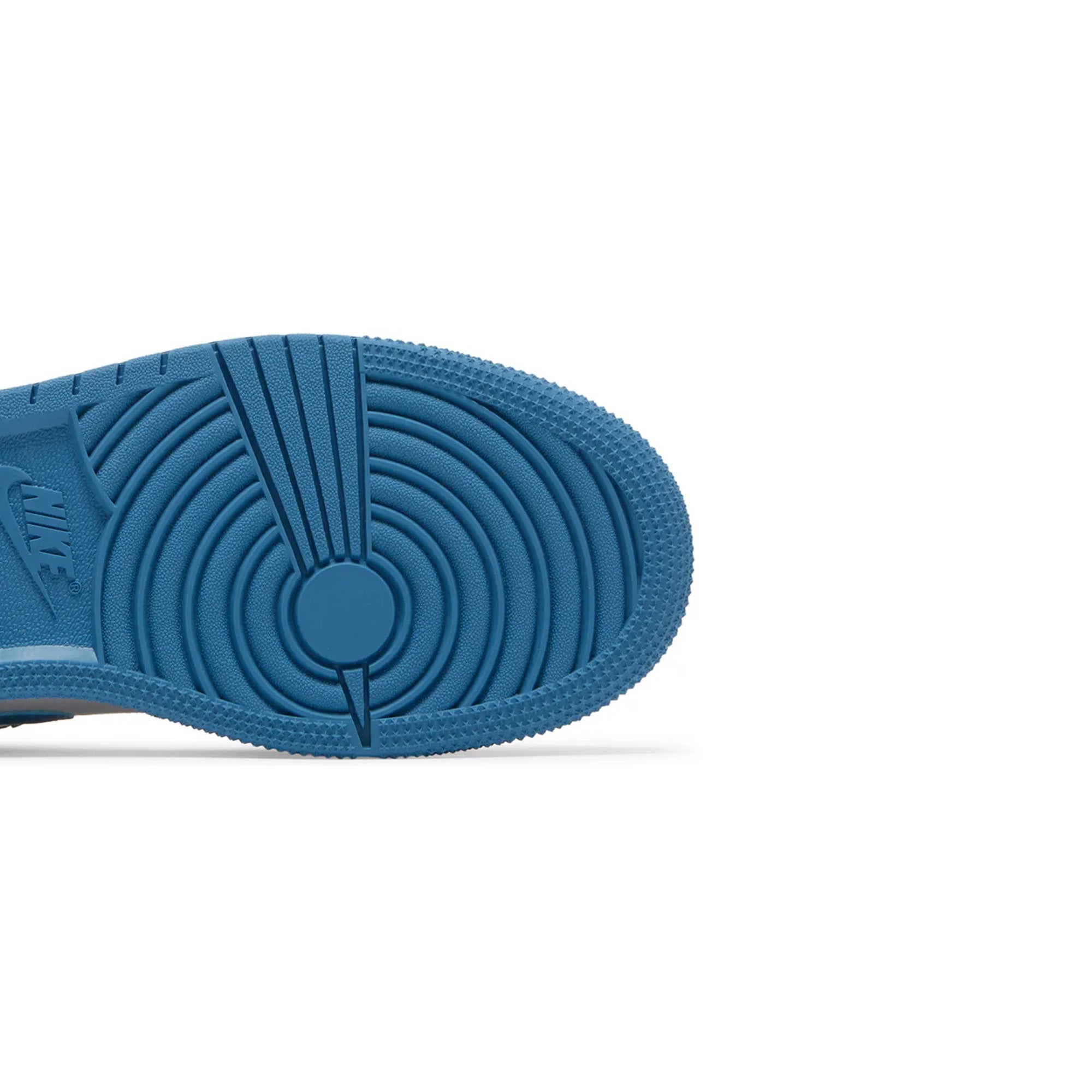 Air Jordan 1 Low 'Washed Denim' GS Sneakers for Girls (2022) - Comfortable Casual Basketball Shoes for School, Sports & Streetwear Fashion