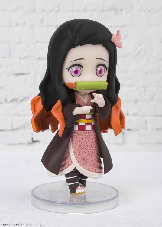 Bandai Figuarts Mini Demon Slayer Kamado Nezuko Action Figure #017 - Anime Collectible for Fans, Display & Cosplay Scenes