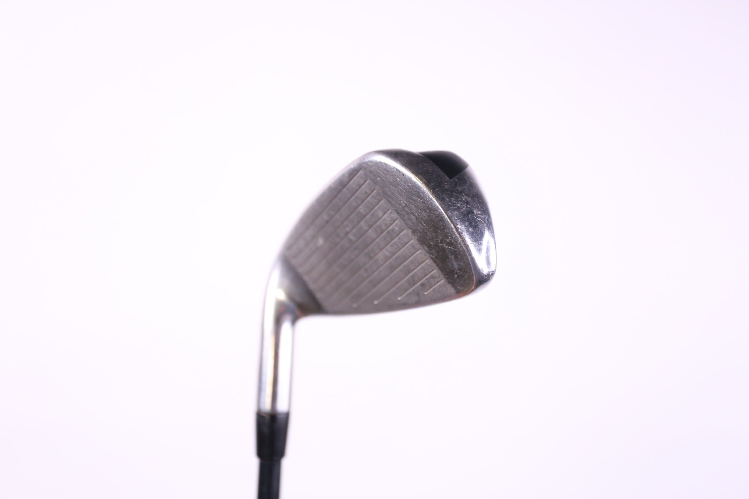 Used Cleveland Launcher HB Turbo Single 7 Iron Right Handed Regular Flex Golf Club - Perfect for Mid-Handicap Players & Driving Range Practice