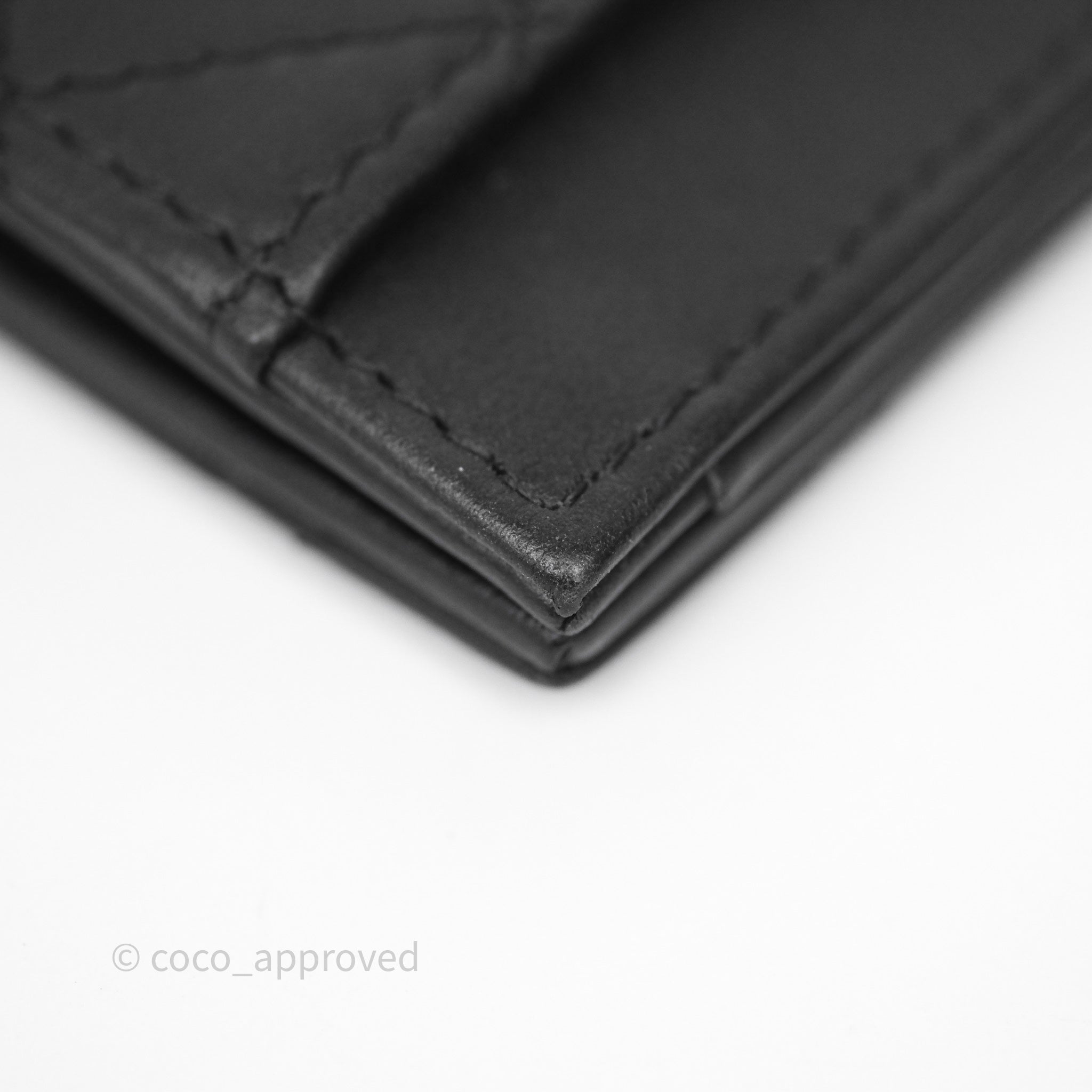 Chanel Quilted So Black Calfskin Card Holder - Luxury Compact Wallet for Credit Cards & ID - Perfect for Everyday Use, Travel & Gifting
