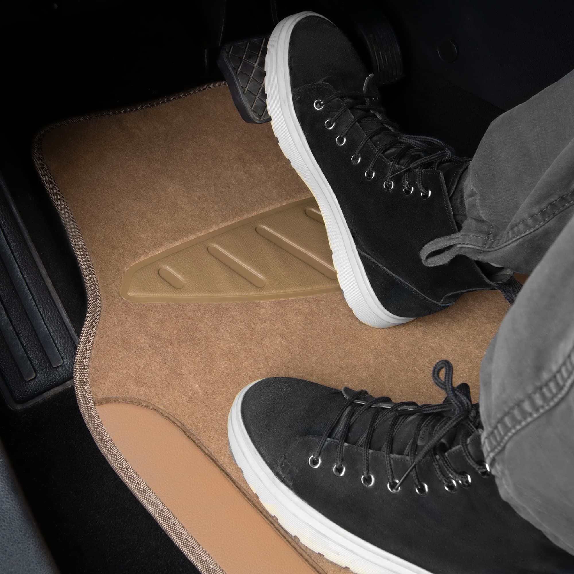 Premium Beige Leather Waterproof Car Floor Mats - Universal Fit for SUV, Van, Sedan, Truck - 4-Piece Set with Anti-Slip Nibs & Driver Heel Pad - Durable All-Weather Protection for Cars, Trucks & SUVs - Perfect for Daily Commute, Road Trips & Family Travel