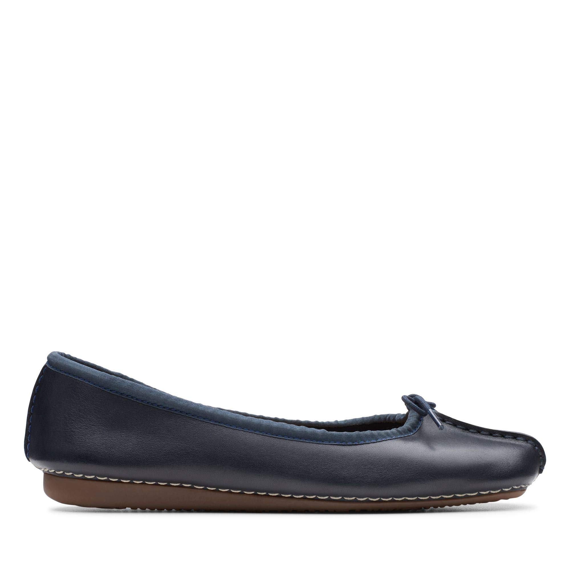 Clarks Women's Comfortable Ballet Flats - Lightweight & Stylish Shoes for Work, Travel & Everyday Wear