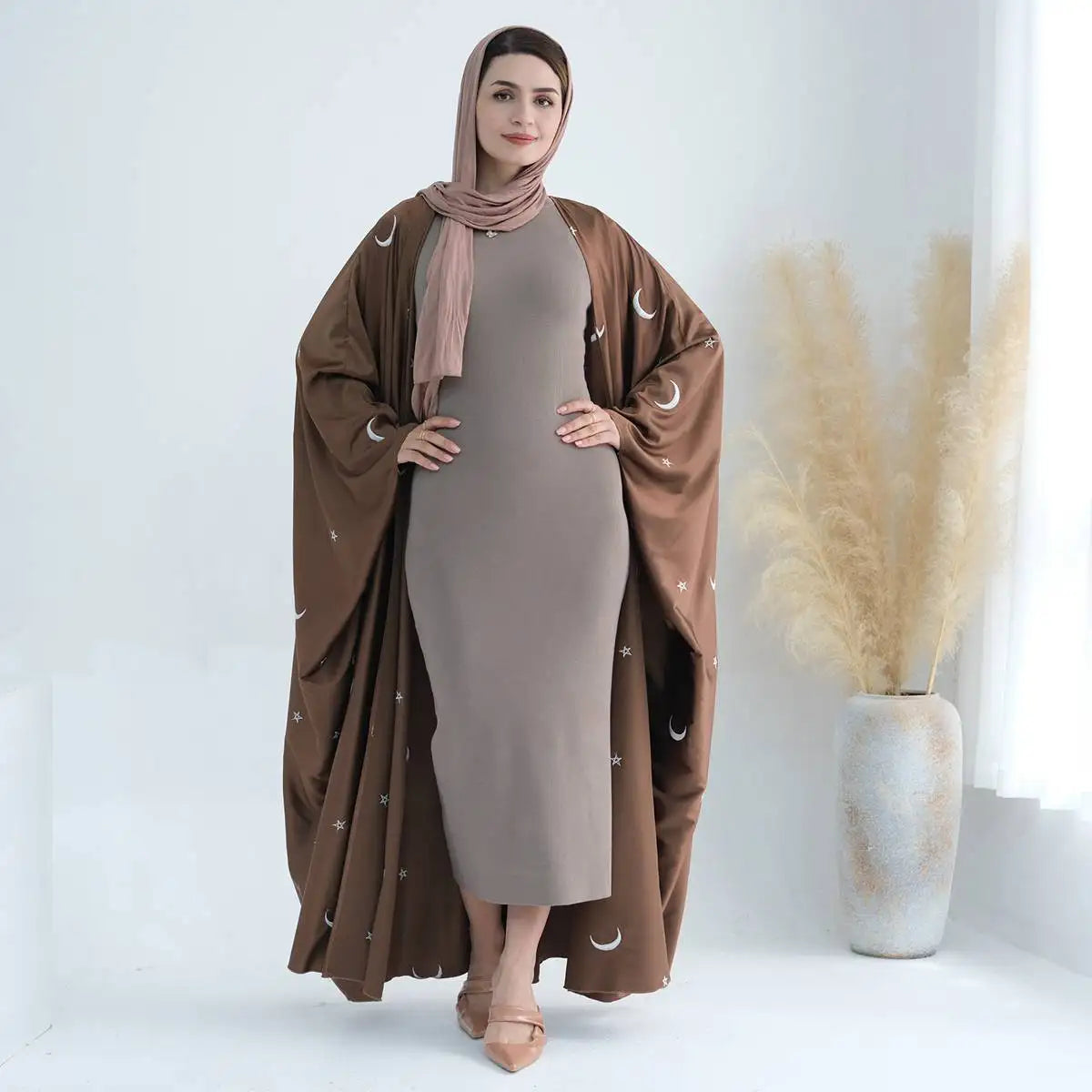 Elegant Muslim Women's Satin Moon Embroidery Cardigan Open Farasha Abaya Dress - Perfect for Eid, Wedding & Special Occasions