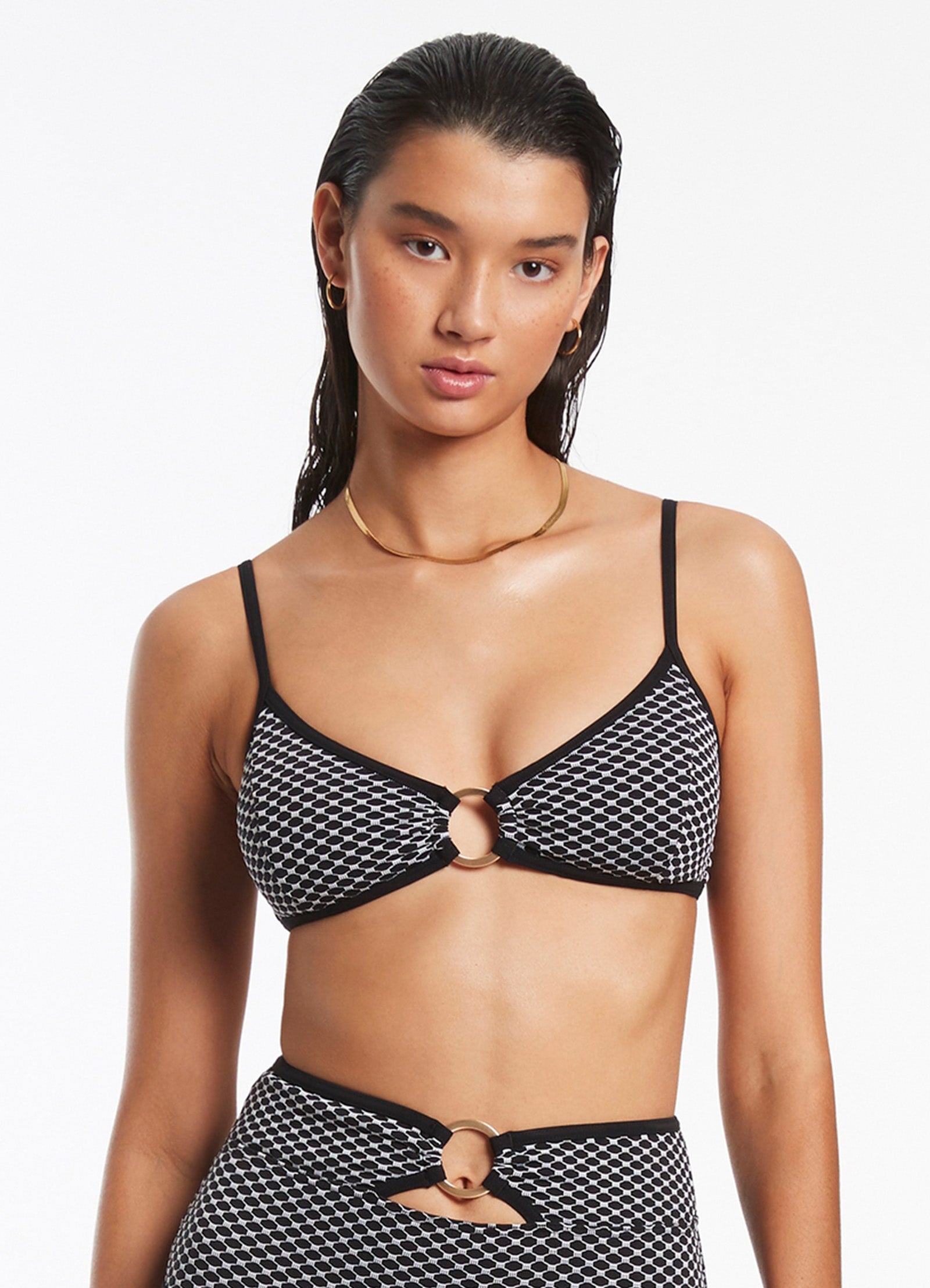 Corallo Trim Bralette - Comfortable Wireless Lace Bralette in Black | Perfect for Yoga, Lounge & Everyday Wear