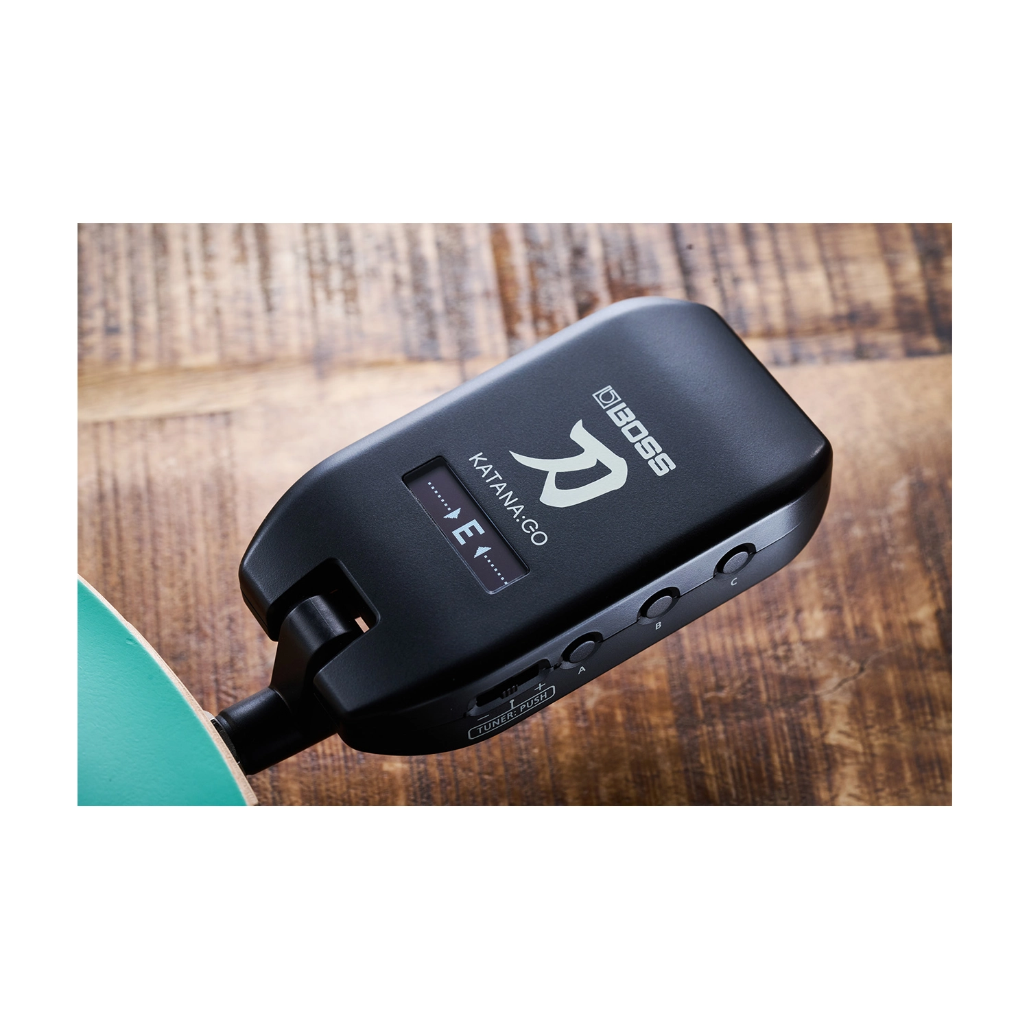 Boss Katana:GO Personal Headphone Guitar Amplifier - Compact Portable Amp for Silent Practice, Home Studio & Travel Use
