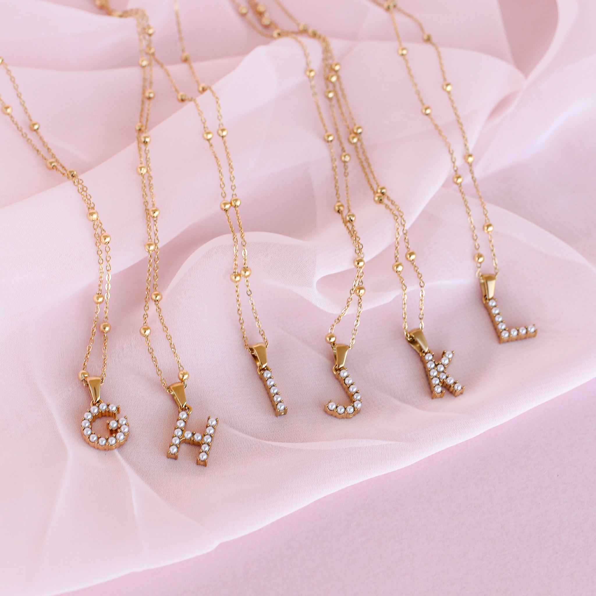 Personalized Pearl Initial Necklace - Elegant Monogram Jewelry Gift for Women - Perfect for Birthdays, Anniversaries & Special Occasions