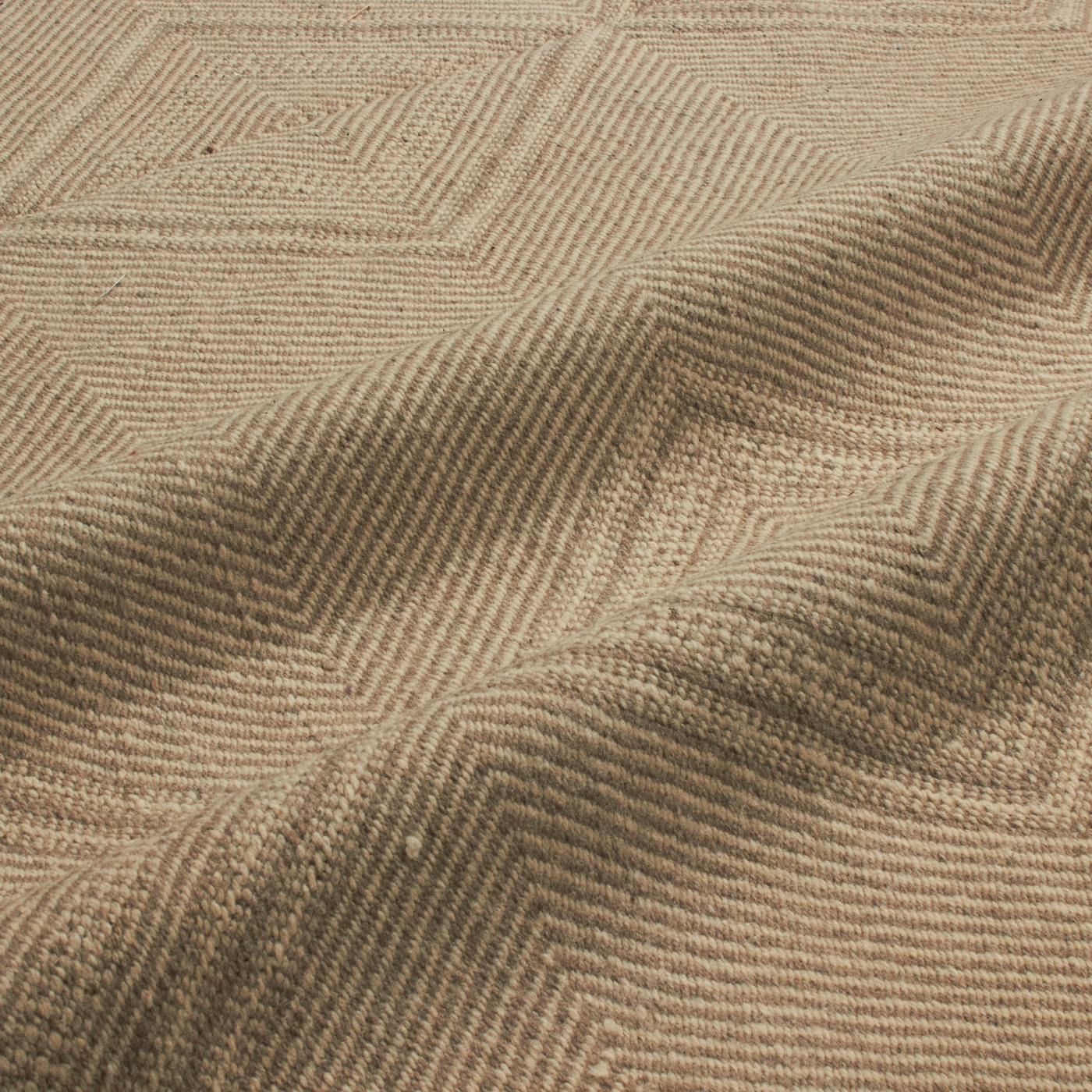 Kilim Zamour Kz16 - Handwoven Turkish Kilim Rug, Boho Chic Home Decor, Perfect for Living Room, Bedroom & Office