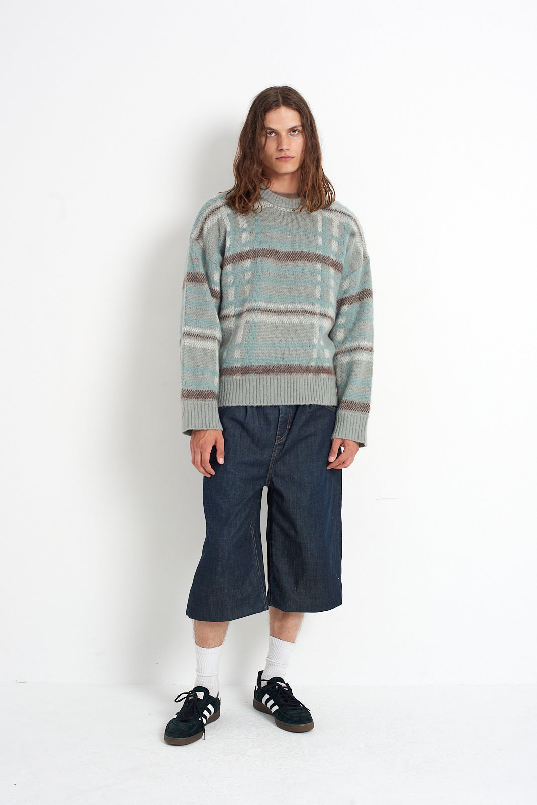 Dial Tartan Check Knit Sweater - Stylish Plaid Pattern for Men & Women | Perfect for Fall & Winter Outfits, Office Wear, and Casual Chic Looks
