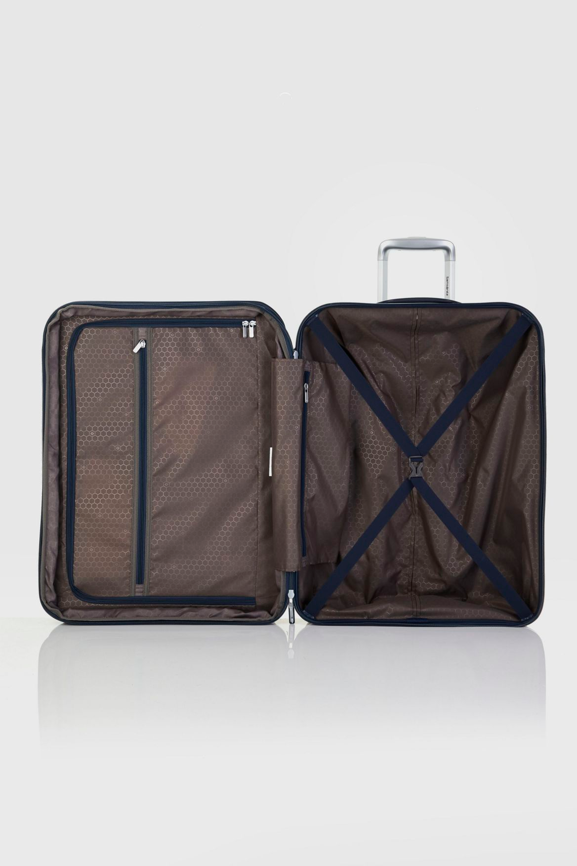 OC2LITE 32-Inch Large Check-In Suitcase with Spinner Wheels - Lightweight Durable Luggage for Travel, Business Trips & Vacations
