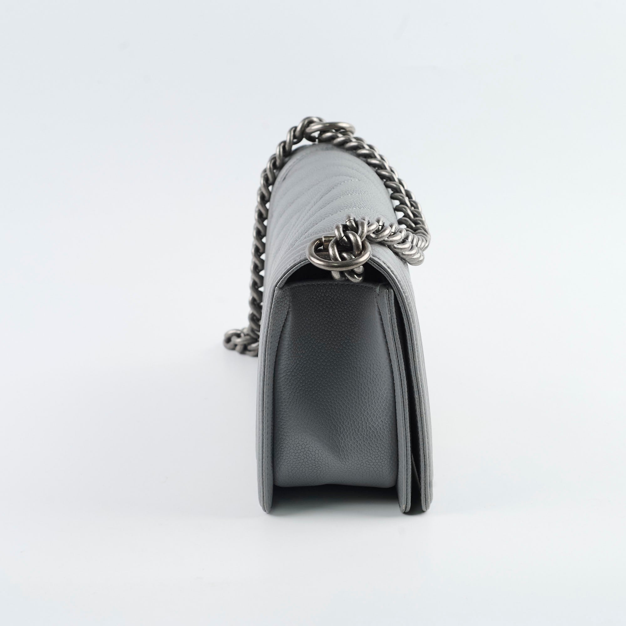 Chanel Old Medium Chevron Boy Bag in Grey Caviar Leather - Luxury Designer Handbag for Women, Perfect for Evening Events & Special Occasions