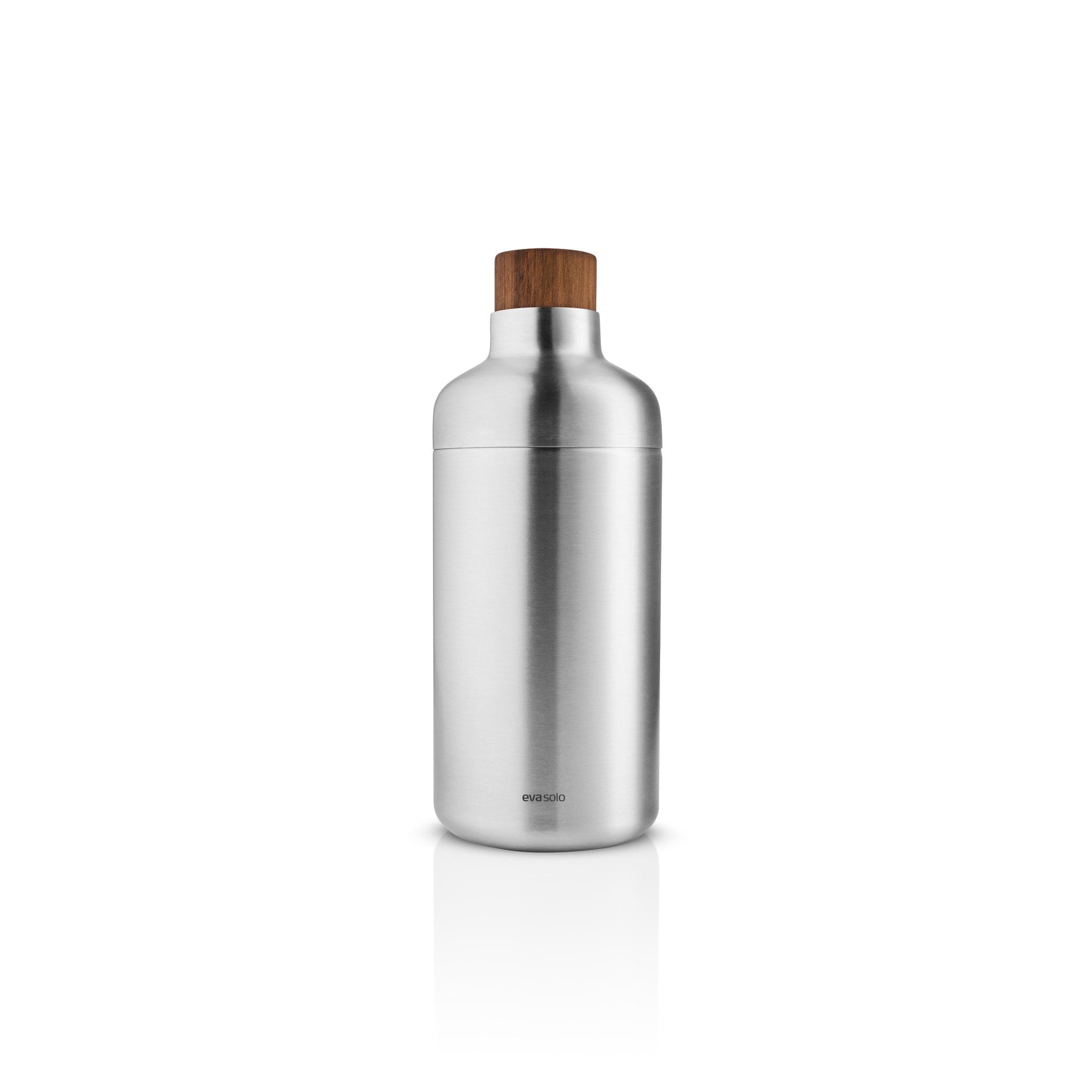 EVA SOLO Liquid Lounge Cocktail Shaker - Premium Stainless Steel Bar Mixing Tool for Margaritas, Martinis & Cocktails - Perfect for Home Bars, Parties & Professional Bartenders