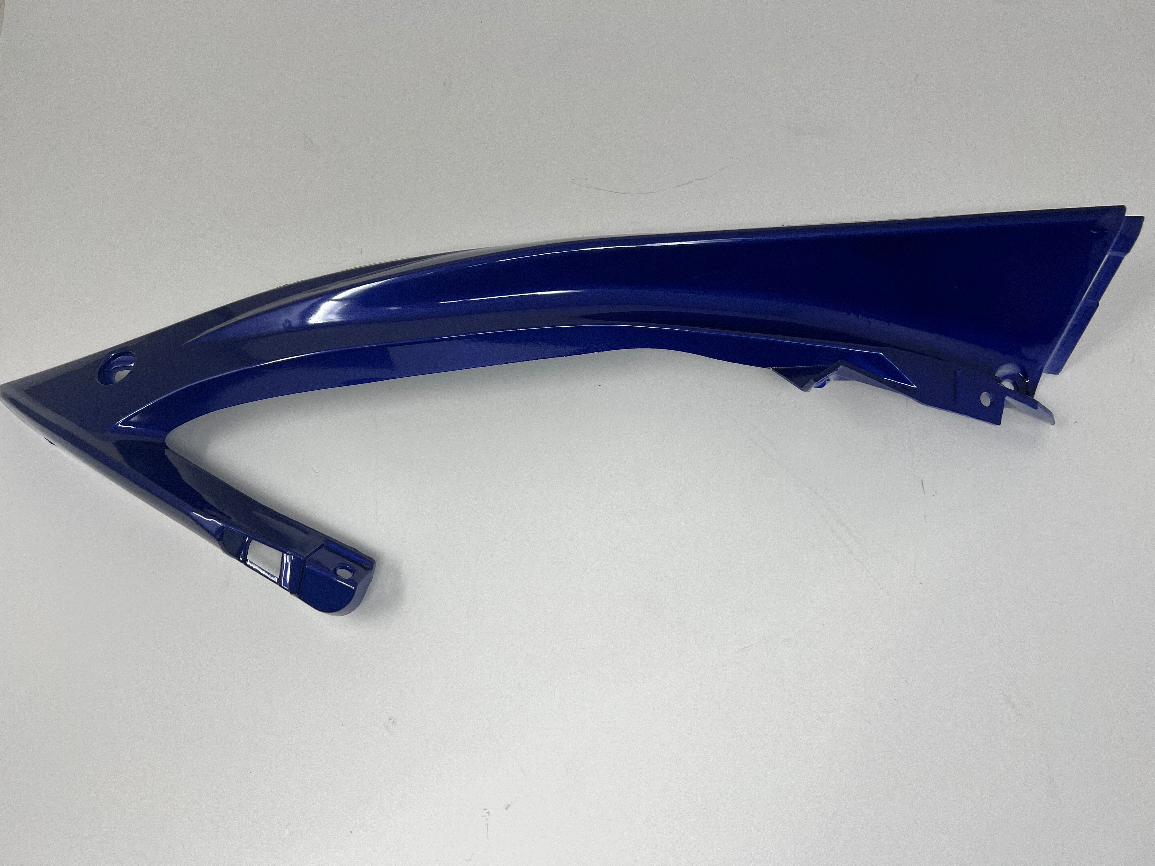 X18 50cc GY6 Motorcycle Right Side Body Fairing Replacement Part (03010386) - Compatible with Scooters & ATVs, Perfect for Repair & Customization
