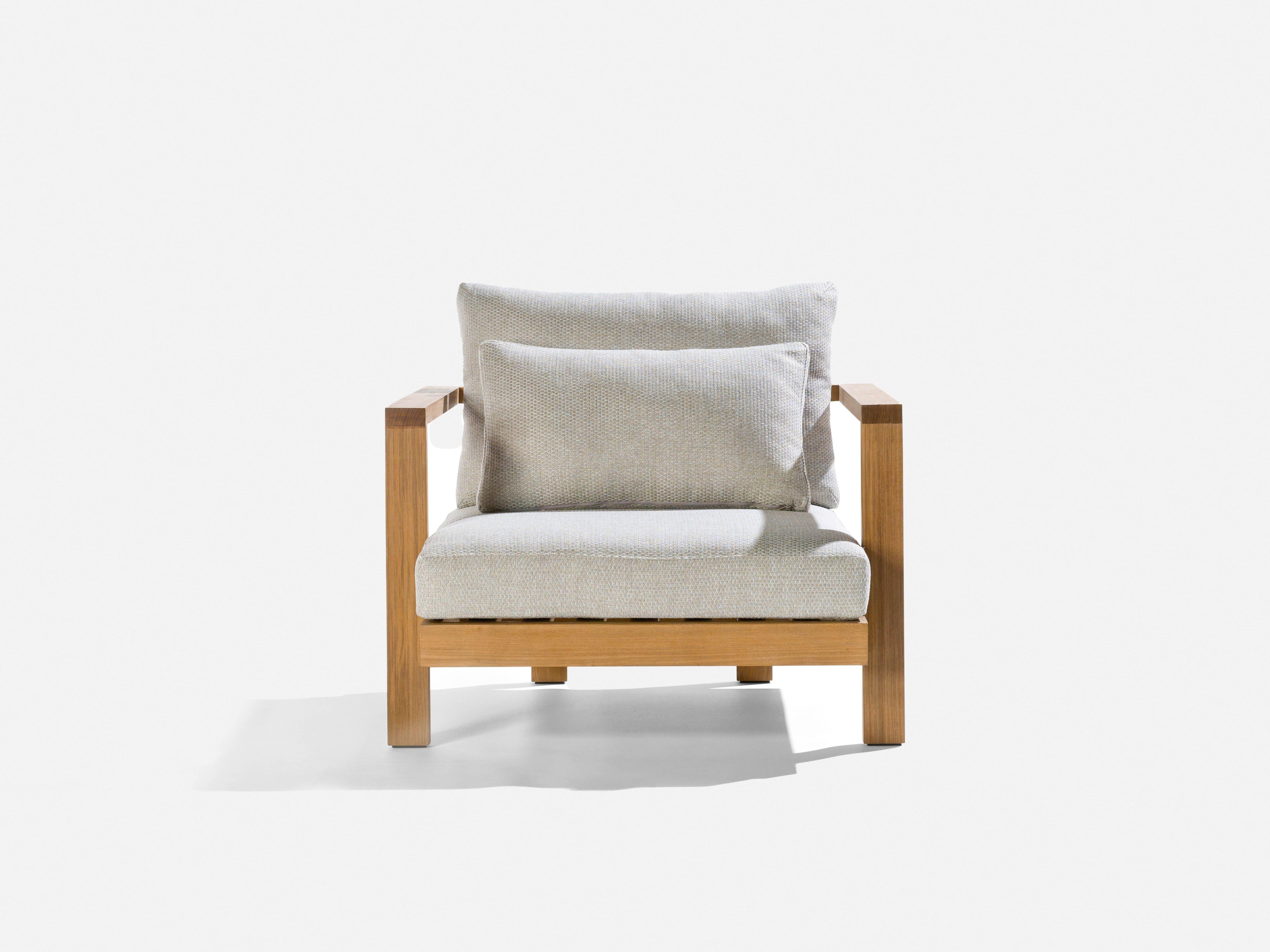 Pure Sofa Armchair - Modern Comfortable Single Seater for Living Room, Bedroom & Office - Perfect for Relaxing, Reading & Lounging