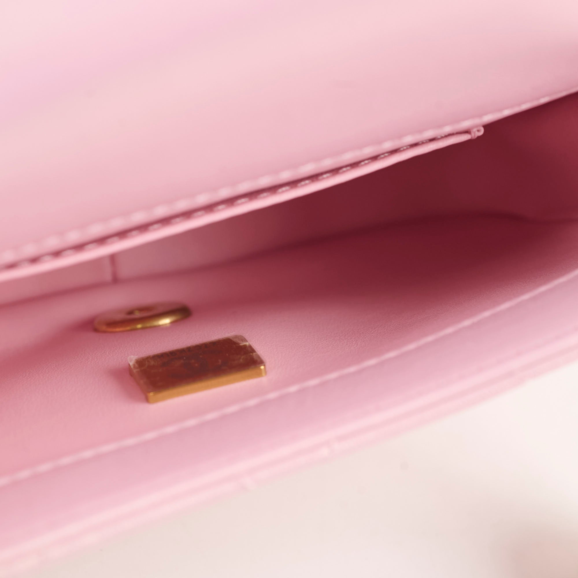 Chanel 2024 Seasonal Square Flap Bag with Pearl Accents in Iridescent Pink - Perfect for Evening Events, Luxury Gift Giving & Fashionable Outfits
