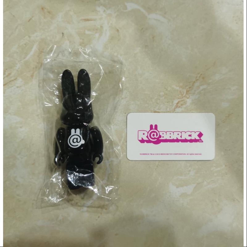 Bearbrick Series 30 SUPER Secret R@BBRICK 100% Collectible Figure - Limited Edition Vinyl Art Toy for Display & Gift Giving - Perfect for Anime Fans, Collectors & Home Decor