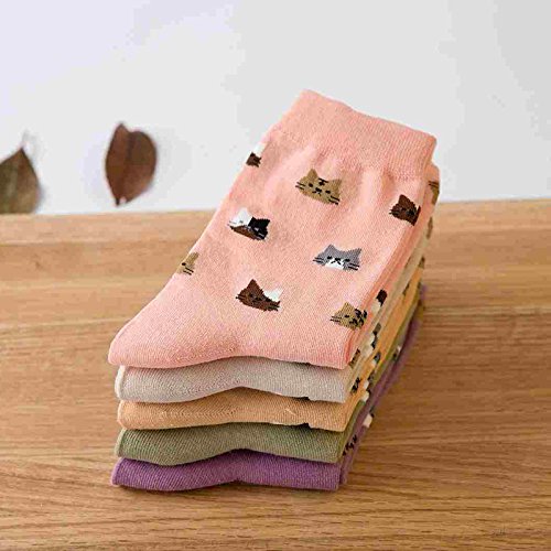 Leotruny Women's Cute Cat Socks - Funny Animal Novelty Crew Socks for Women & Girls with Gift Box | Perfect for Casual Wear, Gifts & Cosplay