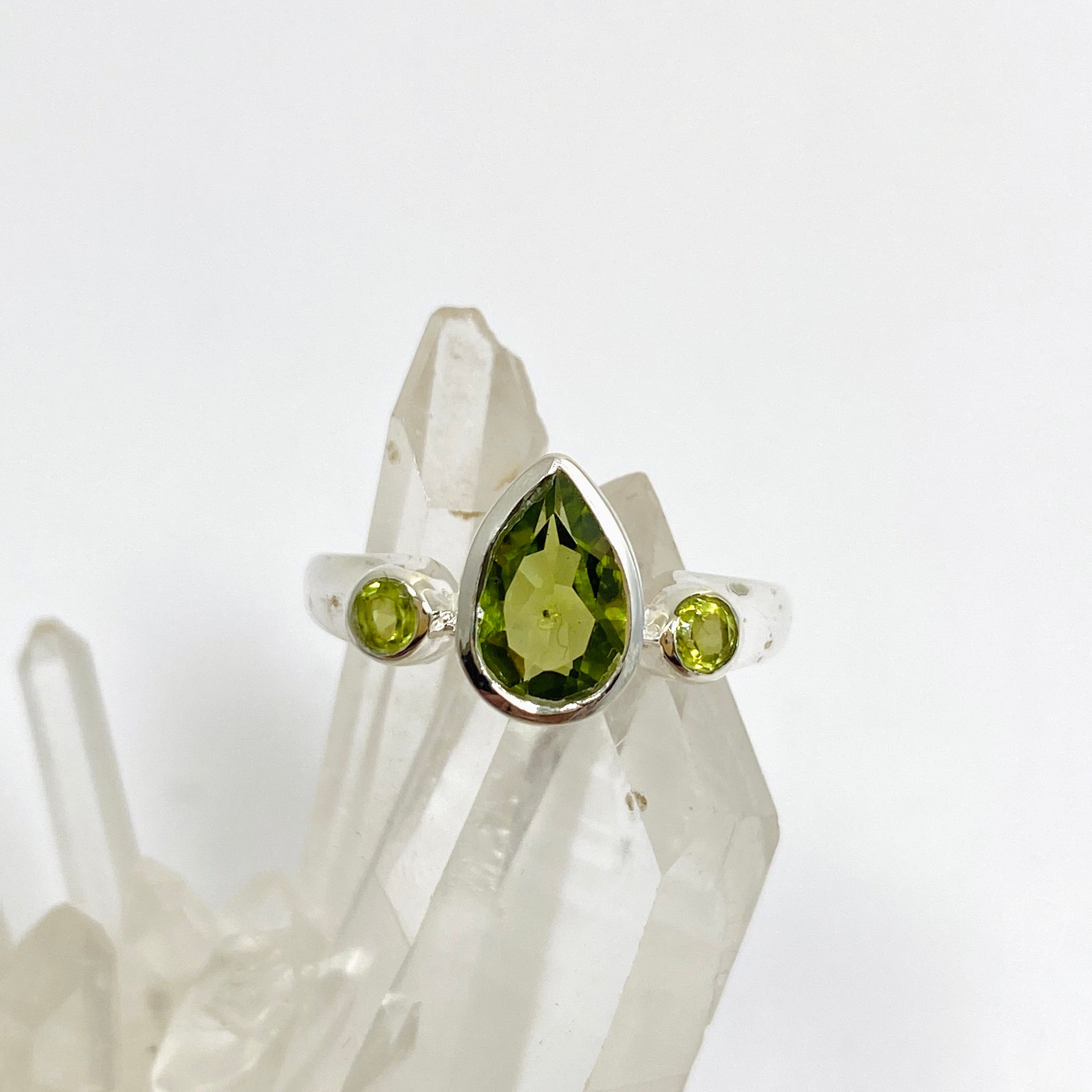 Peridot Faceted Gemstone Teardrop Ring with Accent Stones R3668 - Elegant Green Jewelry for Women, Perfect for Weddings, Parties & Special Occasions