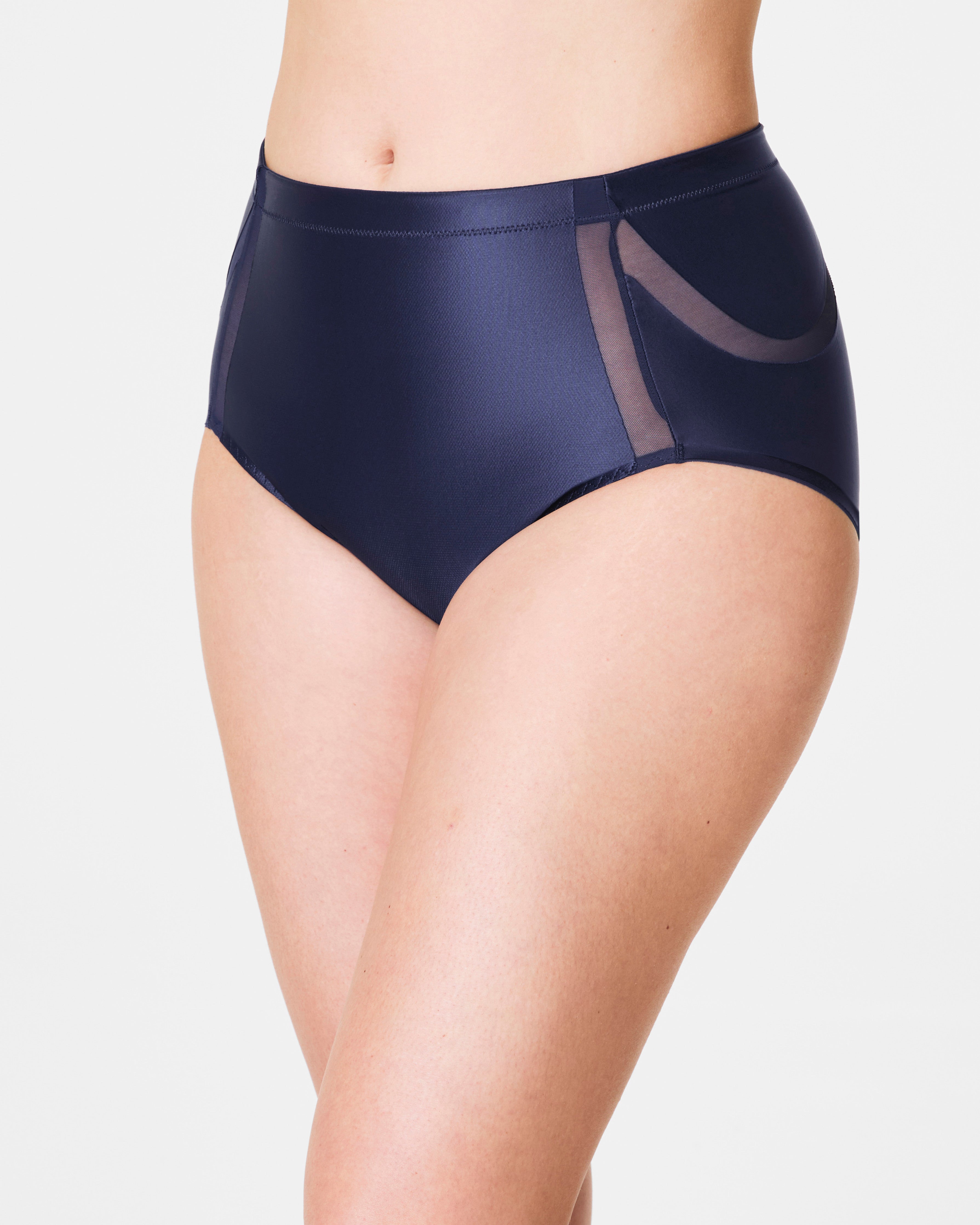 SPANX Shape Booty Lifting Briefs - High Waisted Butt Lifting Underwear for Women | Perfect for Workout, Yoga & Everyday Wear