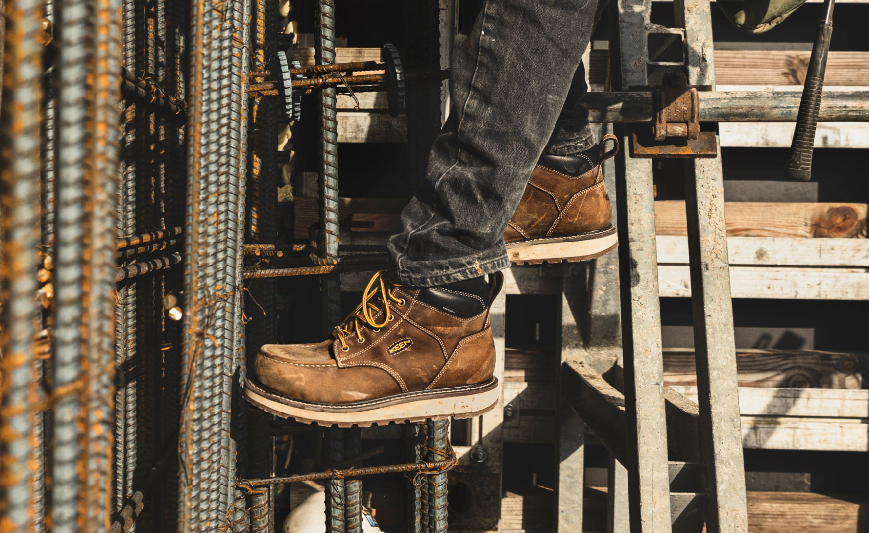 Men's Cincinnati 6 Waterproof Work Boots with Carbon Toe - Safety Boots for Construction & Outdoor Work | Belgian/Sandshell | Durable for Hiking, Hunting & Heavy Duty Jobs