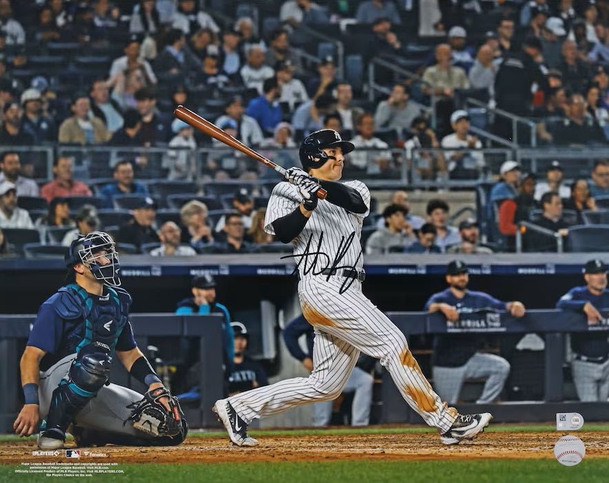 Anthony Rizzo Autographed 16x20 New York Yankees Photo - Limited Edition Collectible - Perfect for Yankees Fans, Sports Memorabilia Collections, and Man Cave Decor