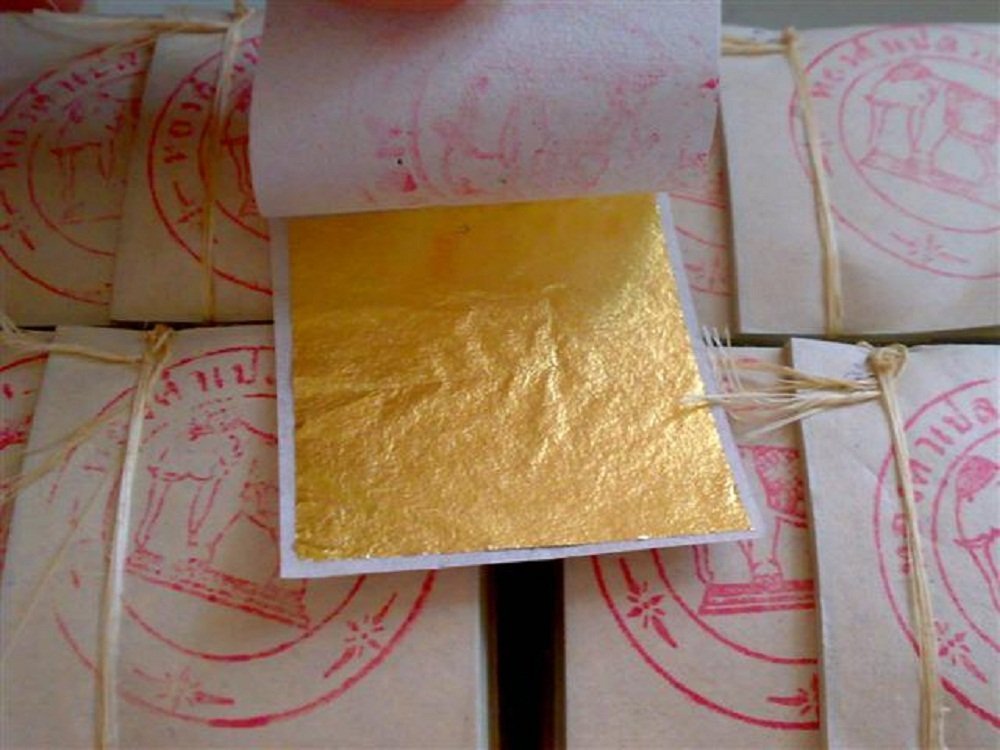 24K Pure Gold Leaf Sheets 999/1000 - 100 Sheets of Genuine Gold Leaf for Gilding, Art & Craft, DIY Projects - Perfect for Home Decor, Calligraphy, Jewelry Making & Luxury Gift Wrapping