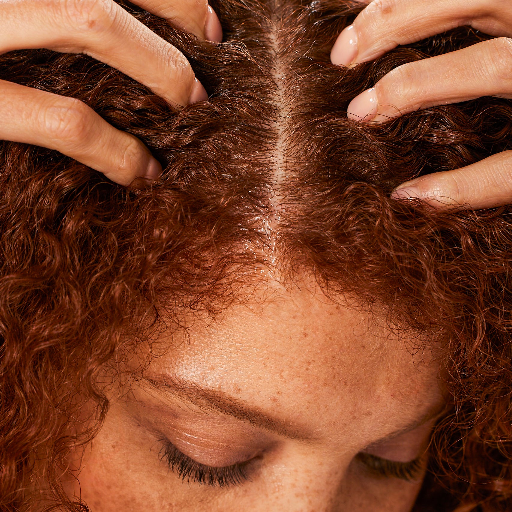 Hair Renew Scalp Oil for Hair Growth & Scalp Care - Natural Treatment for Dry Scalp, Dandruff & Thinning Hair - Use for Daily Scalp Massage & Hair Regrowth Therapy