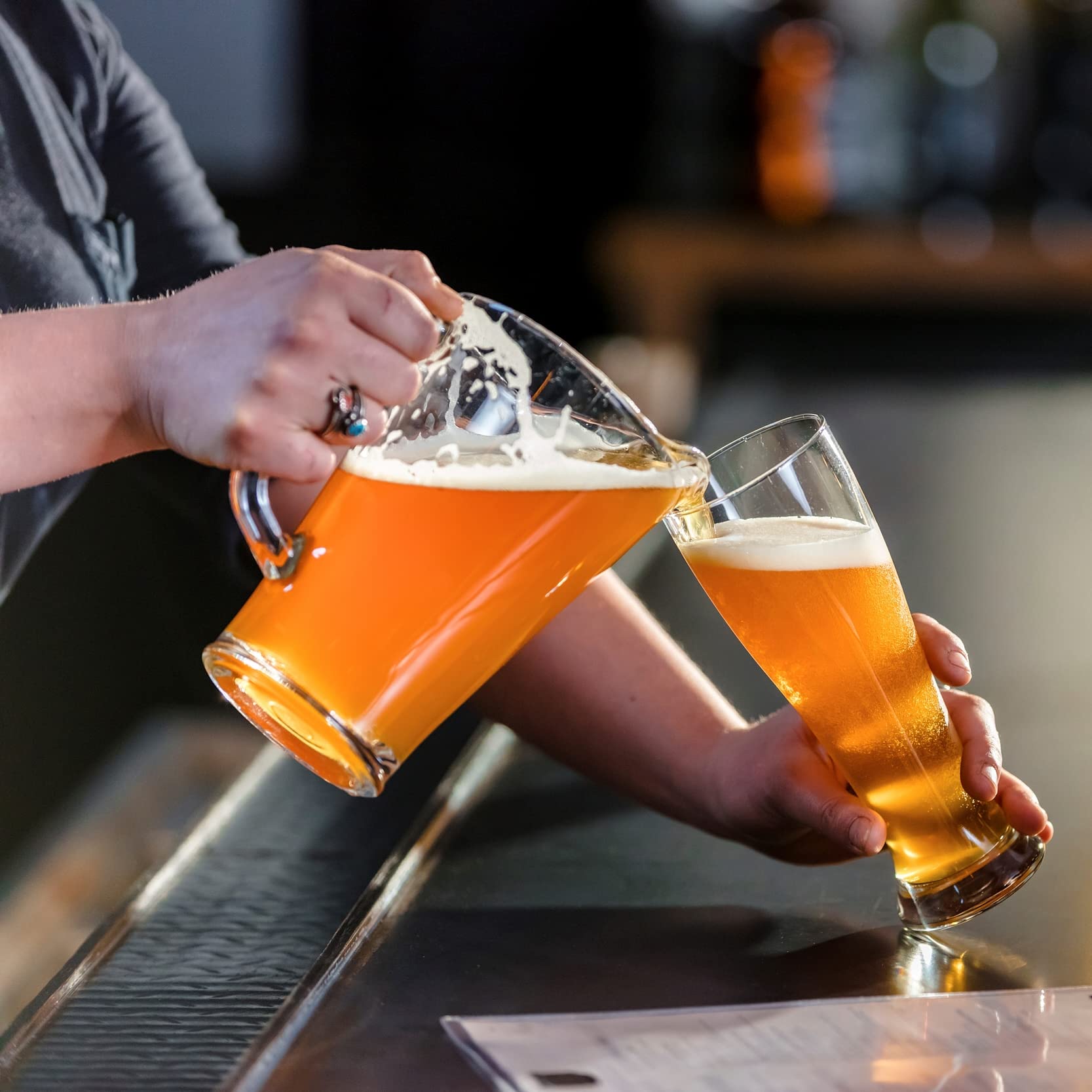 Premium 17oz Pilsner Beer Glasses Set of 2 - Thick Heavy Base Bar Glasses for Lager, IPA & Craft Beer - Perfect for Home Bars, Parties & Restaurants