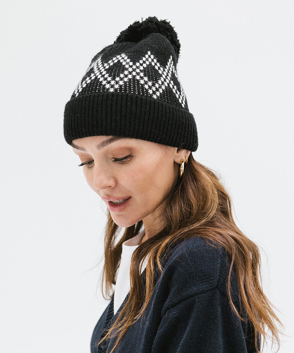 Elio Pom Beanie - Warm Winter Knit Hat with Faux Fur Pom for Men & Women - Perfect for Skiing, Snowboarding & Outdoor Activities