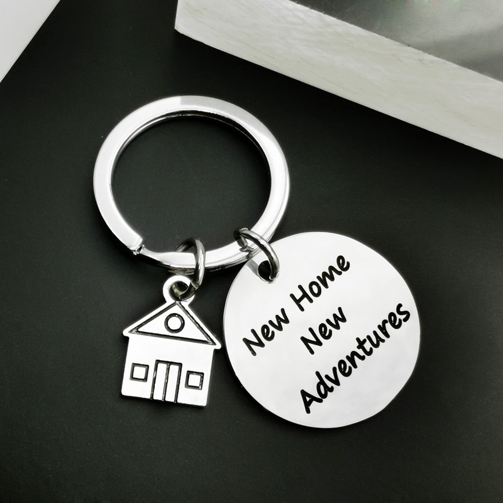 Housewarming Gifts for New Homeowners - Unique Keychains for Women, Men & Couples | Thoughtful Present for Best Friends & New Adventures | Perfect for Housewarming Parties & New Home Celebrations