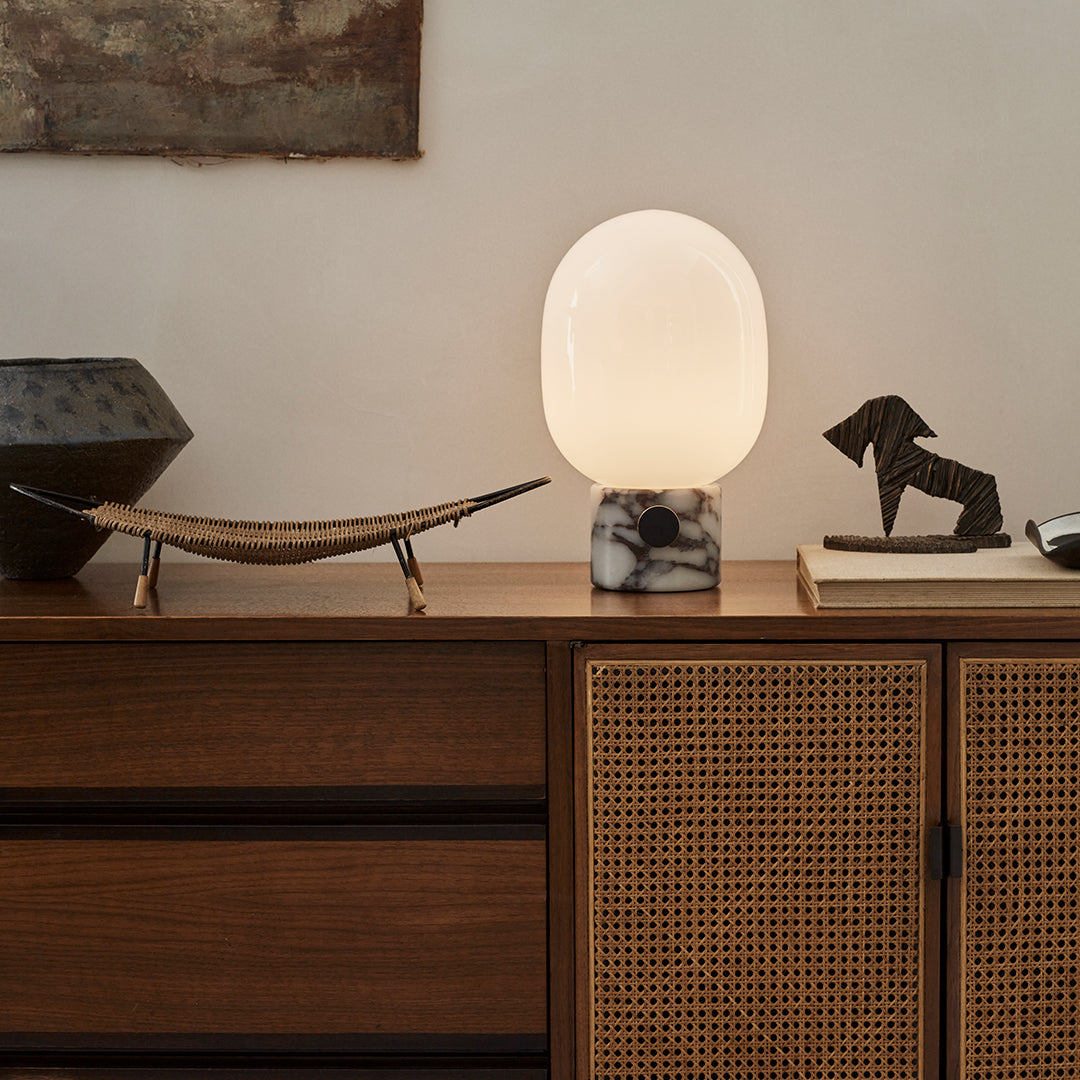 Wagell JWDA Modern LED Table Lamp - Stylish Bedside & Desk Lighting for Home & Office Decor