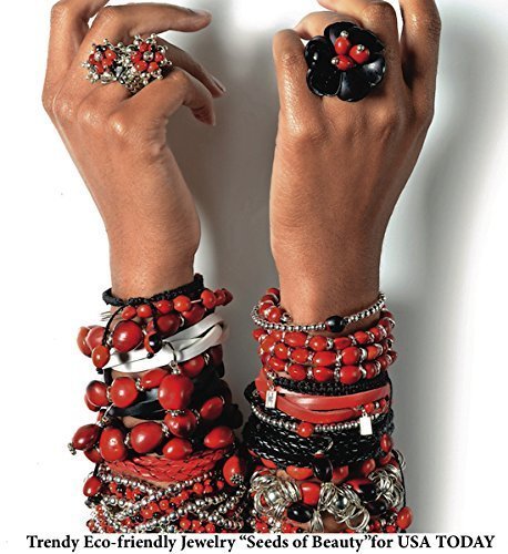 Handmade Peruvian Huayruro Seed Bracelet for Women - Red & Black Beaded Spider Charm Jewelry - Unique Spiritual Gift for Protection & Good Luck - Perfect for Boho Fashion, Festivals & Spiritual Ceremonies