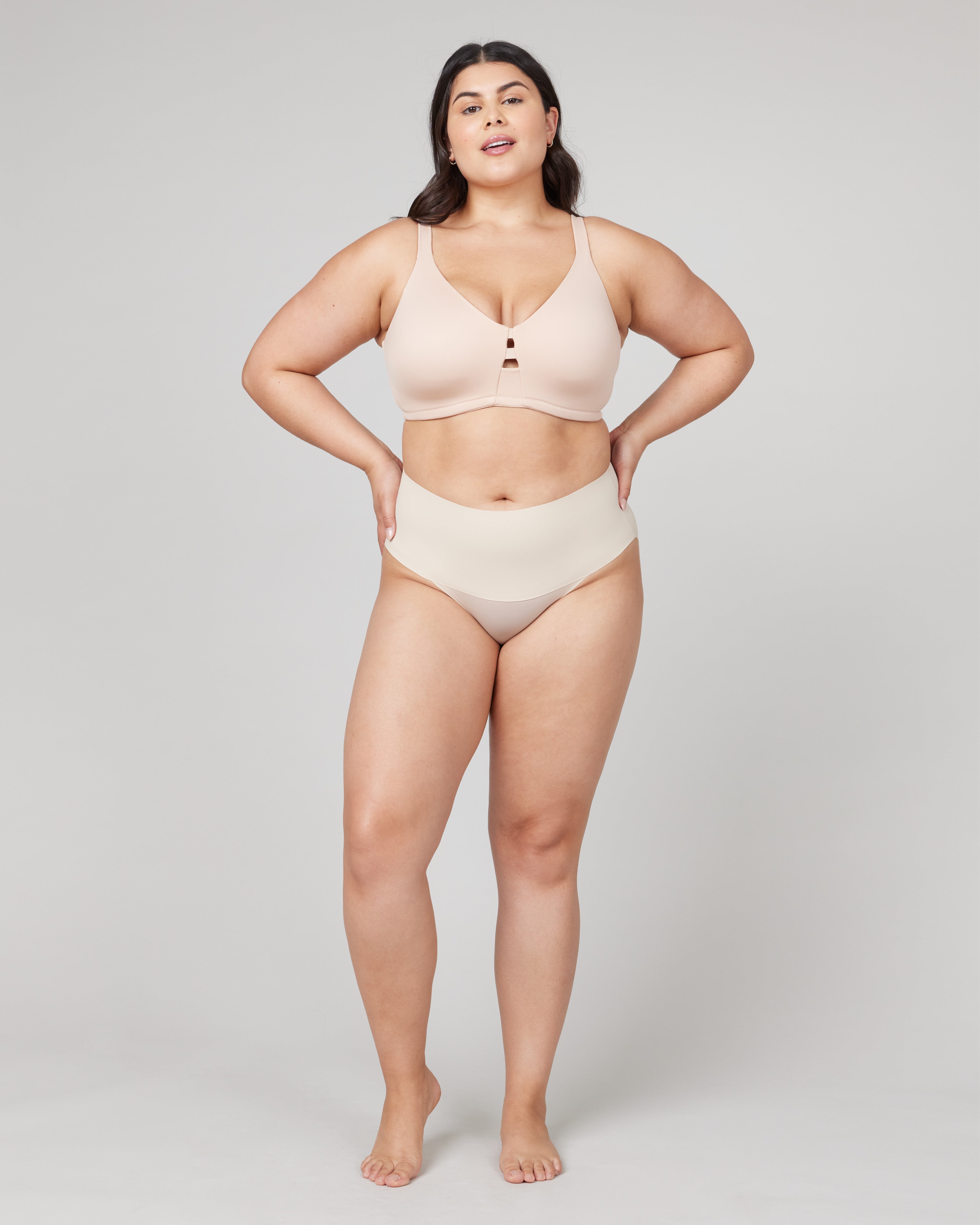 SPANX® Low Profile Wireless Minimizer Bra - Comfortable Everyday Support for Workouts, Yoga & Daily Wear