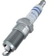 Bosch 02422305360P6 Spark Plug - Premium Performance Spark Plug for Cars, Trucks & SUVs | Ideal for High Mileage & Performance Engines | Perfect for Daily Commuting & Road Trips