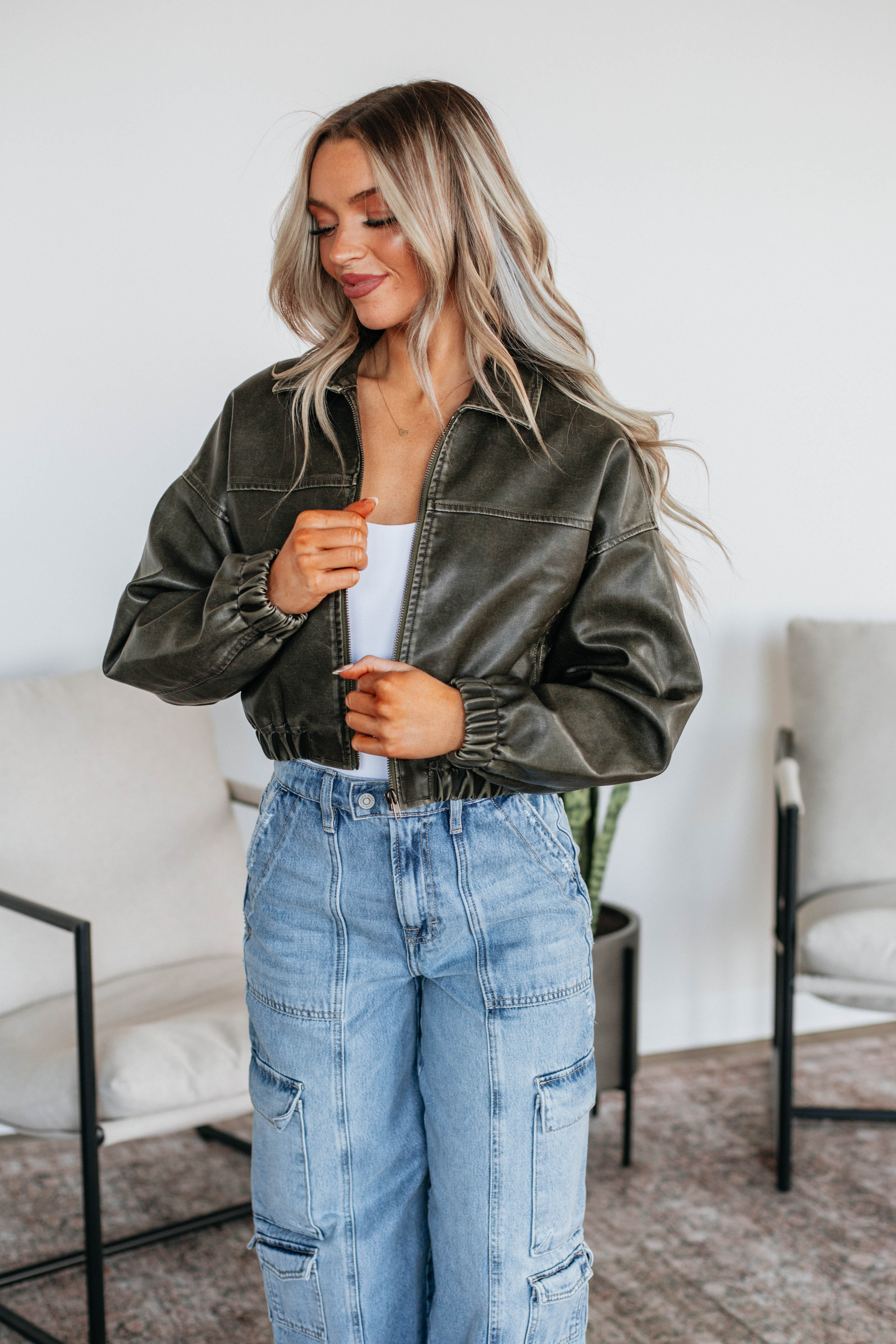 Dominique KanCan Women's Bomber Jacket - Stylish Lightweight Outerwear for Casual & Streetwear Fashion | Perfect for Everyday Wear & Night Out